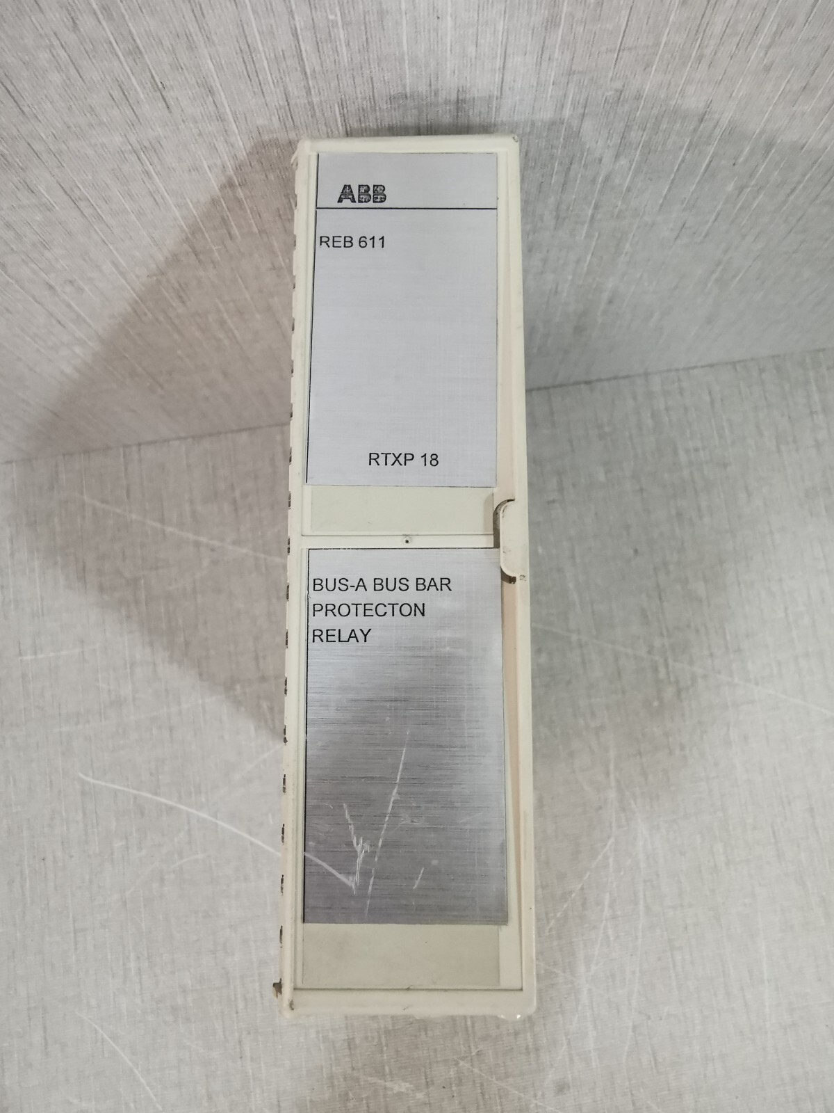 ABB RTXP18 REB 611 BUS-A BUS BAR PROTECTION RELAY