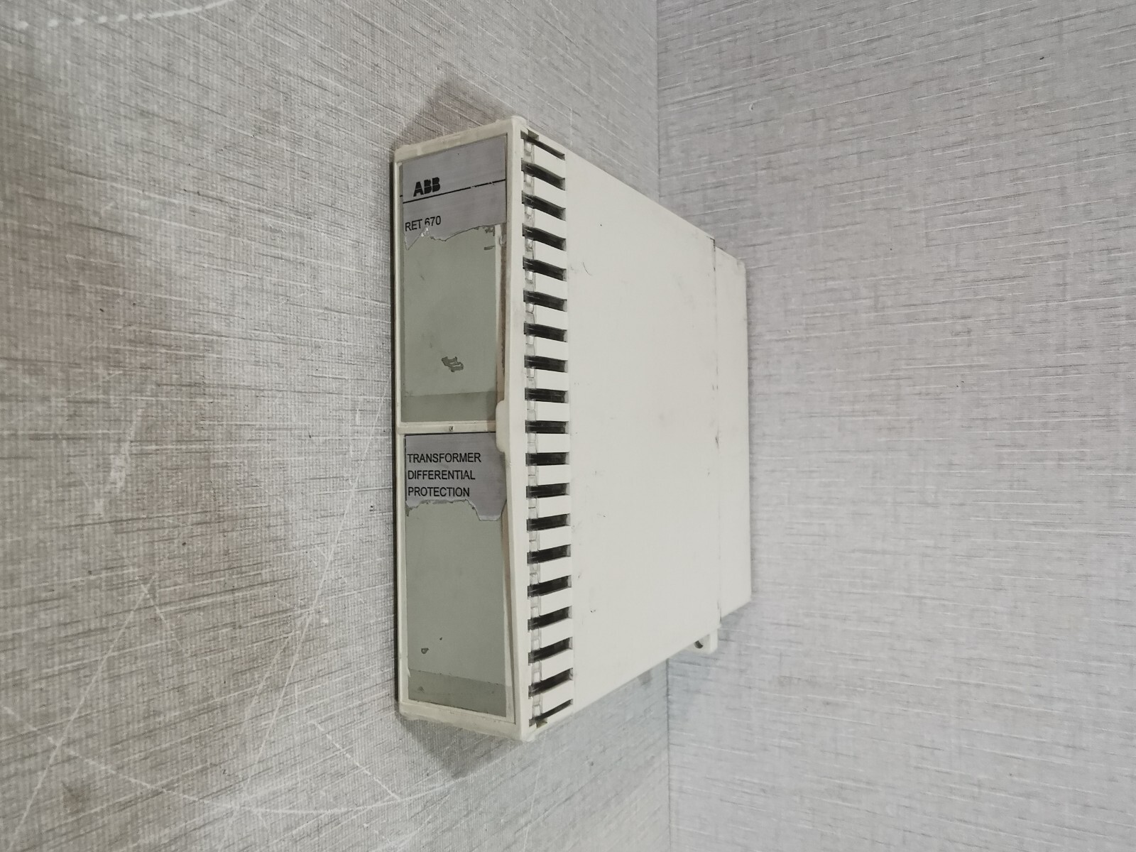 ABB RTXP18 RK 926 115-AN ABB RET 670 TRANSFORMER DIFFERENTIAL PROTECTION RTXP18 RK 926 115-AN 2