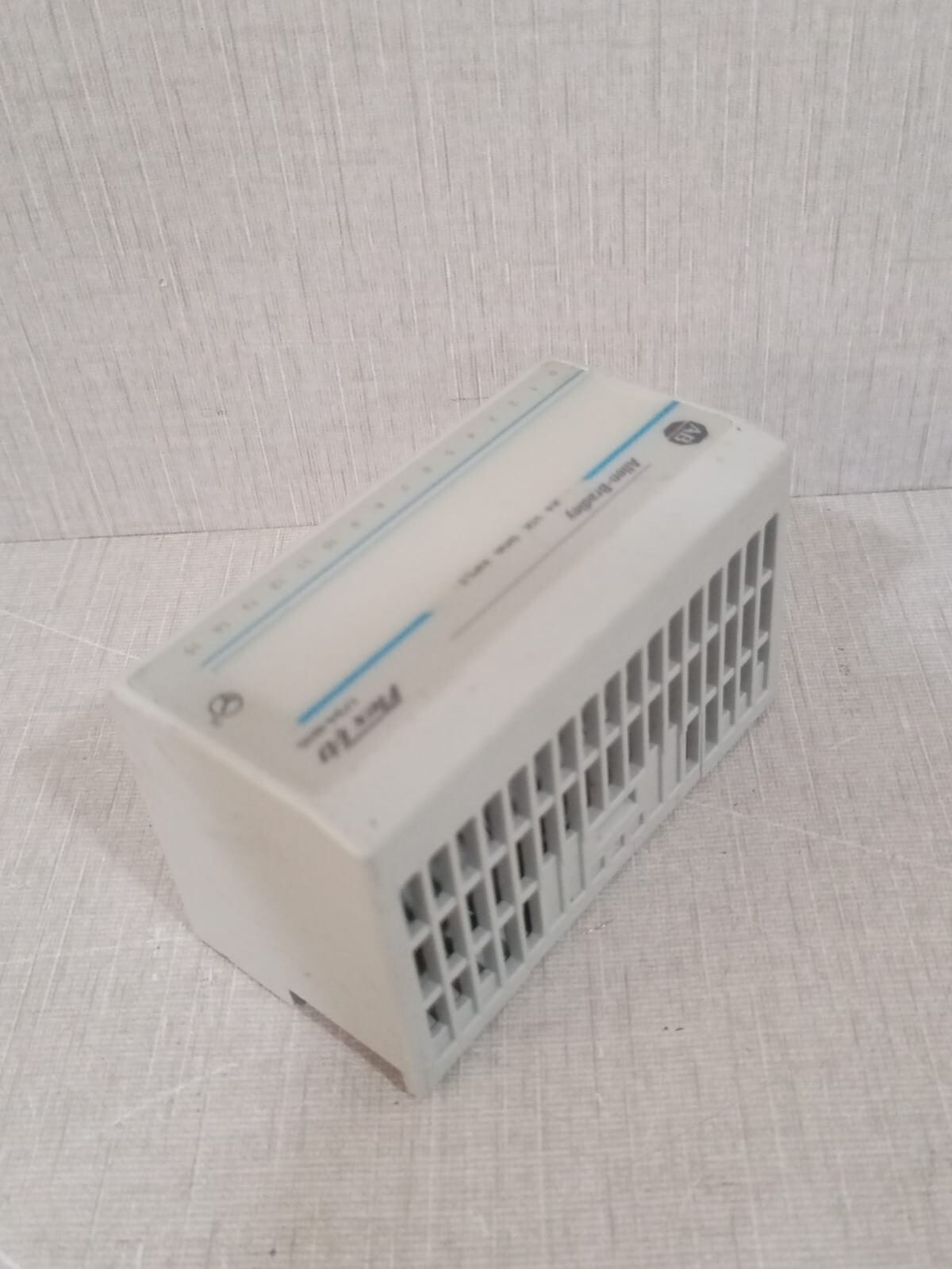 Allen-Bradley 1794-IB16 Allen Bradley 1794-IB16 Flex I/O Module without base 5