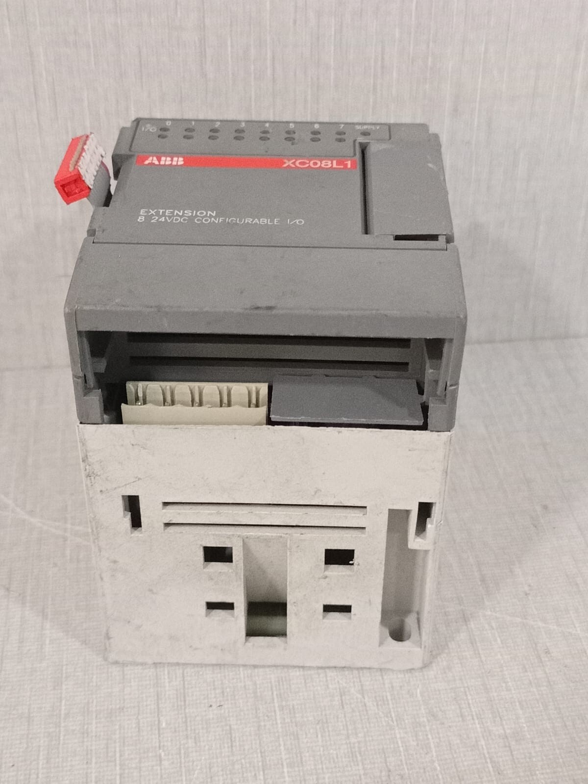 ABB XC08L1 ABB XC08L1 ESSAI TYPE SERIE 0 1SBP260102R1001 3