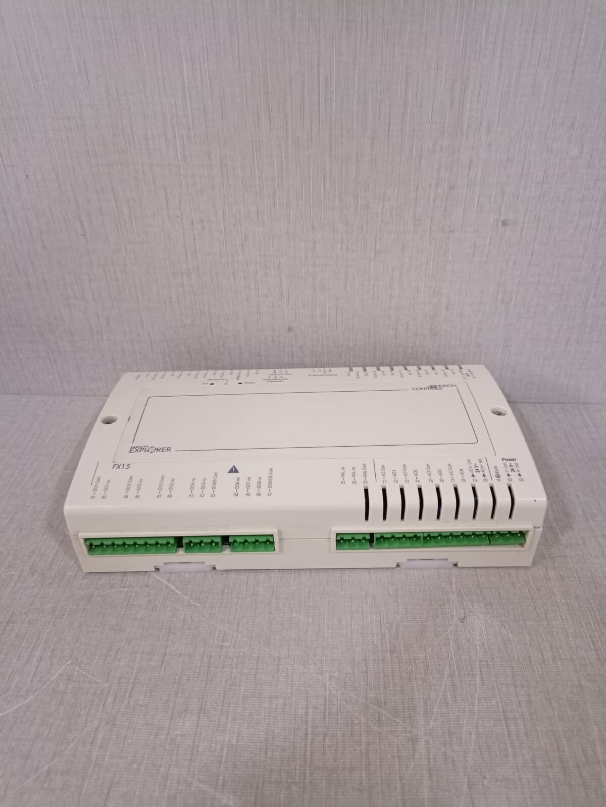 Johnson Controls LP-FX15D10-000C Johnson Controls LP-FX15D10-000C Version A FX15 Controller 6