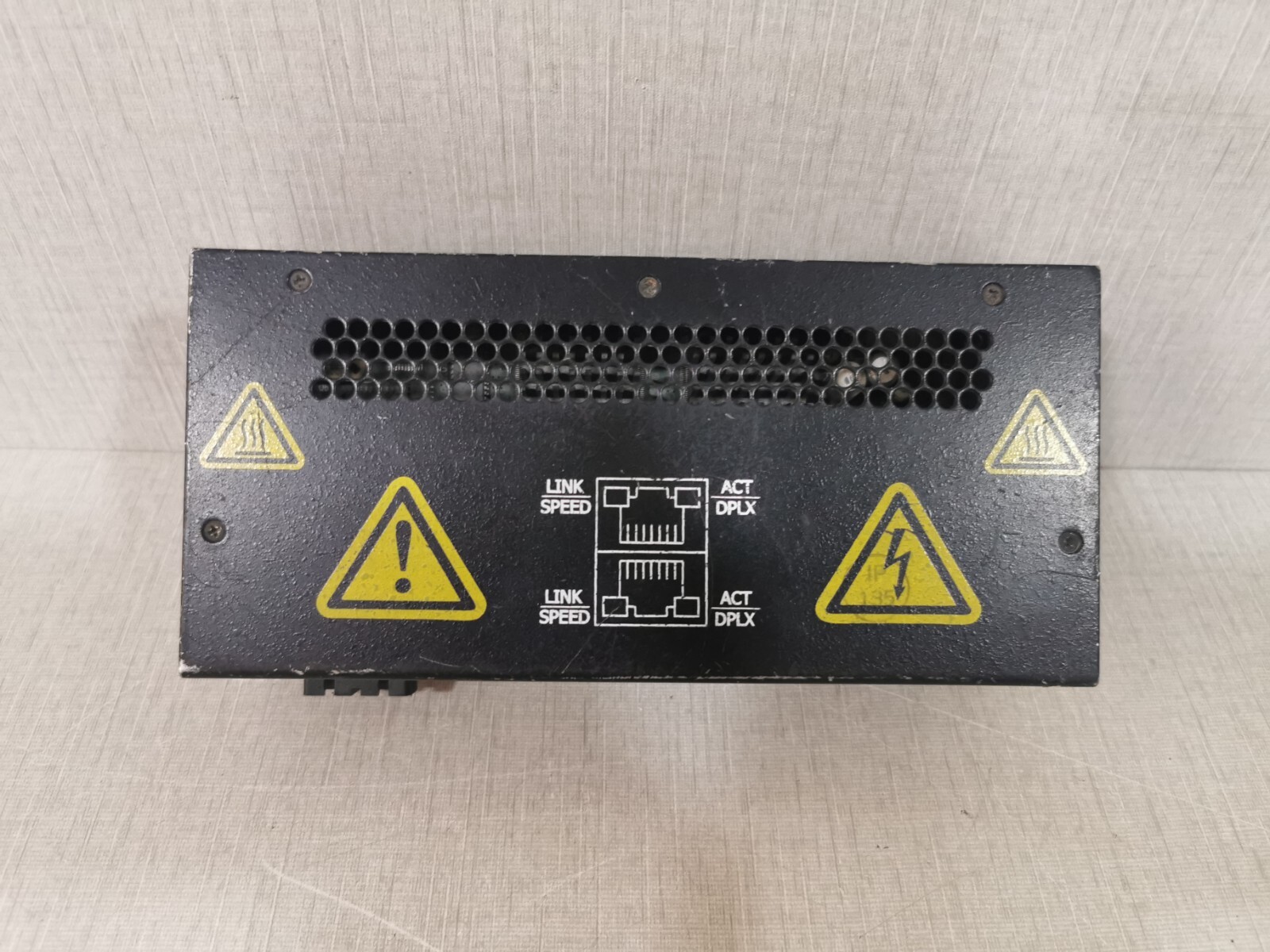 N-TRON 517FX Industrial Ethernet Switch 336A4940DNP517FX