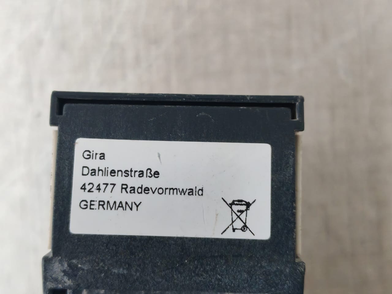 GIRA 1023 00/I02 GIRA 1023 00/I02 KNX Line Coupler 7