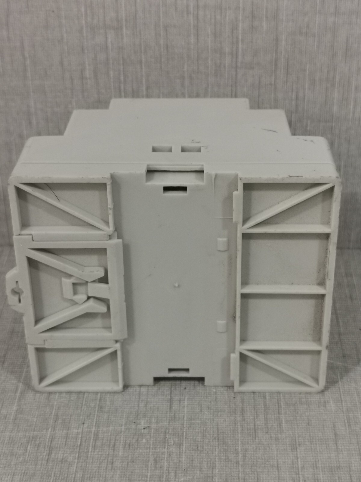 ARMADA DR-60-24 ARMADA DR-60-24 POWER SUPPLY 4