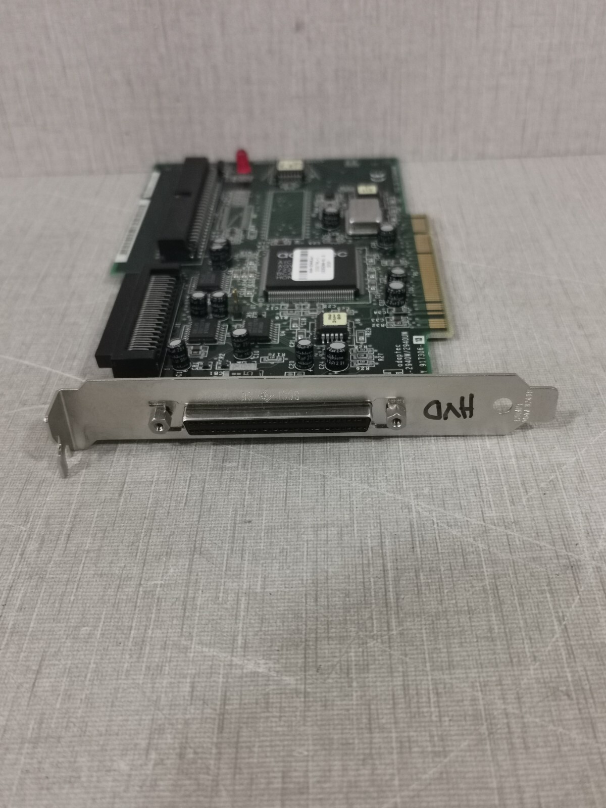 Adaptec AHA-2940W/2940UW Adaptec AHA-2940W/2940UW ASSY 917306-13 Control Board 4