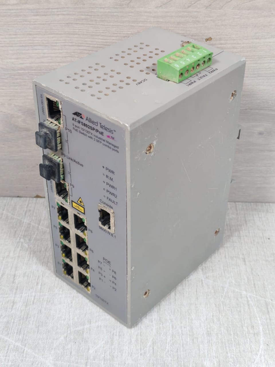 Allied Telesis AT-IFS802SP/PoE(W) Allied Telesis AT-IFS802SP/PoE(W) 48VDC,3A F/W V1.04 Switch 6
