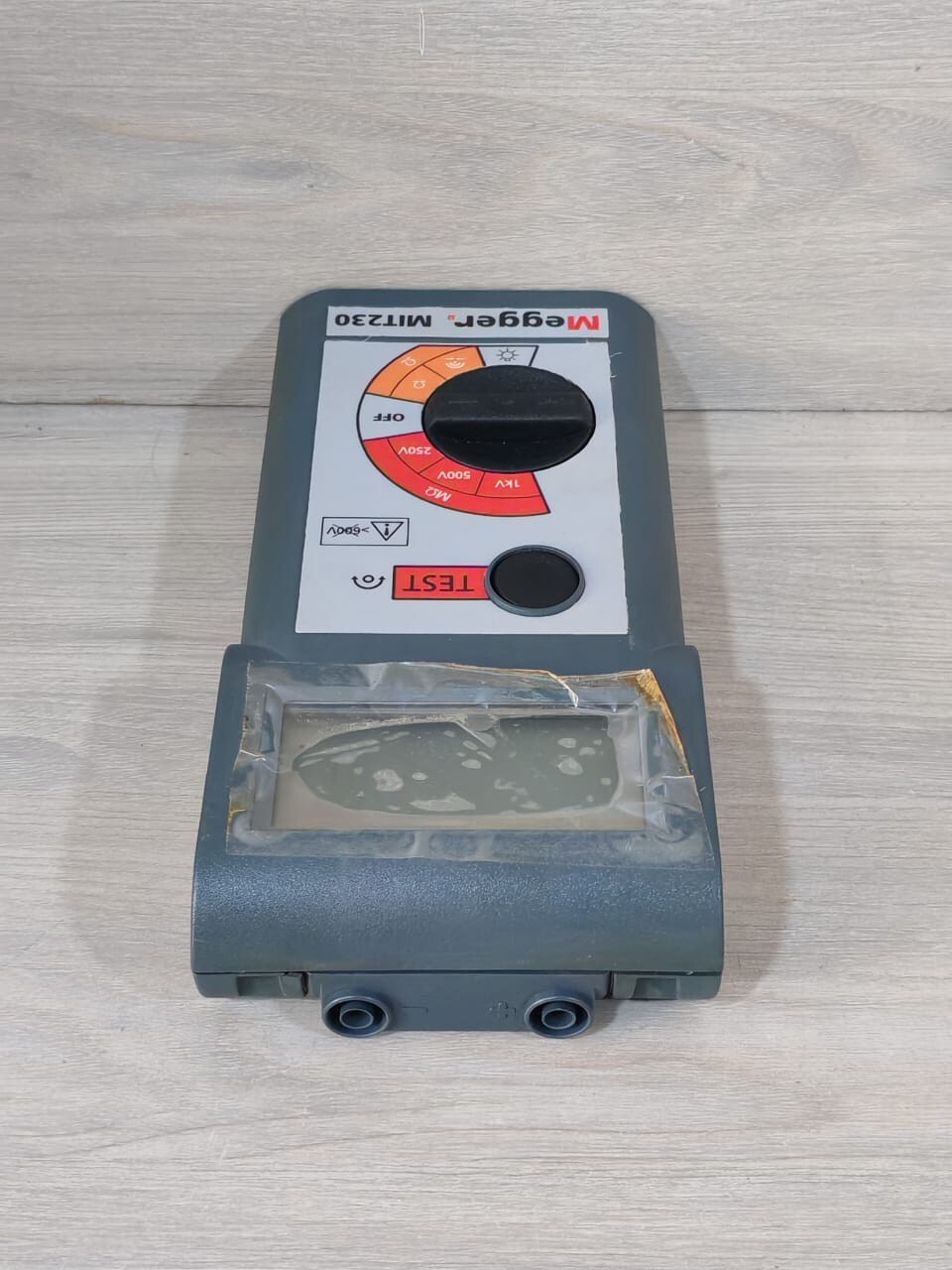 Megger MIT230 MEGGER MIT230 METER INSULATOR TESTER 8