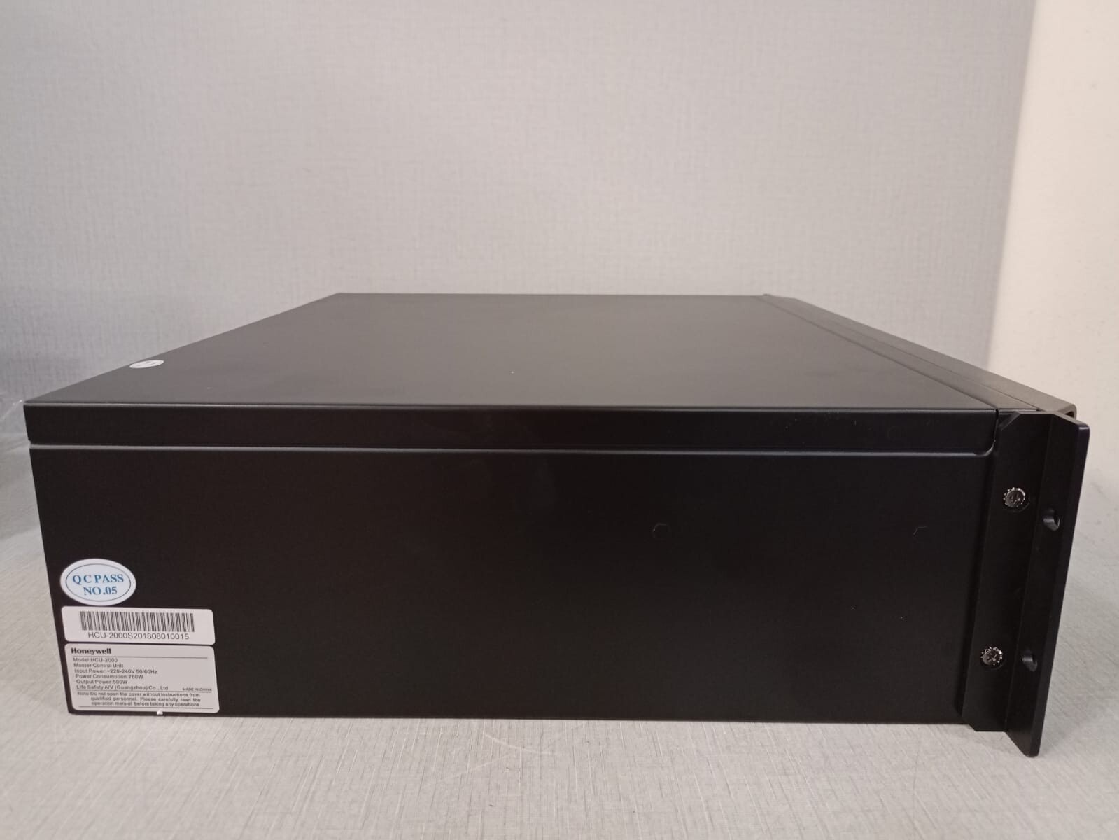 Honeywell HCU-2000 Honeywell HCU-2000 Master Control Unit 3
