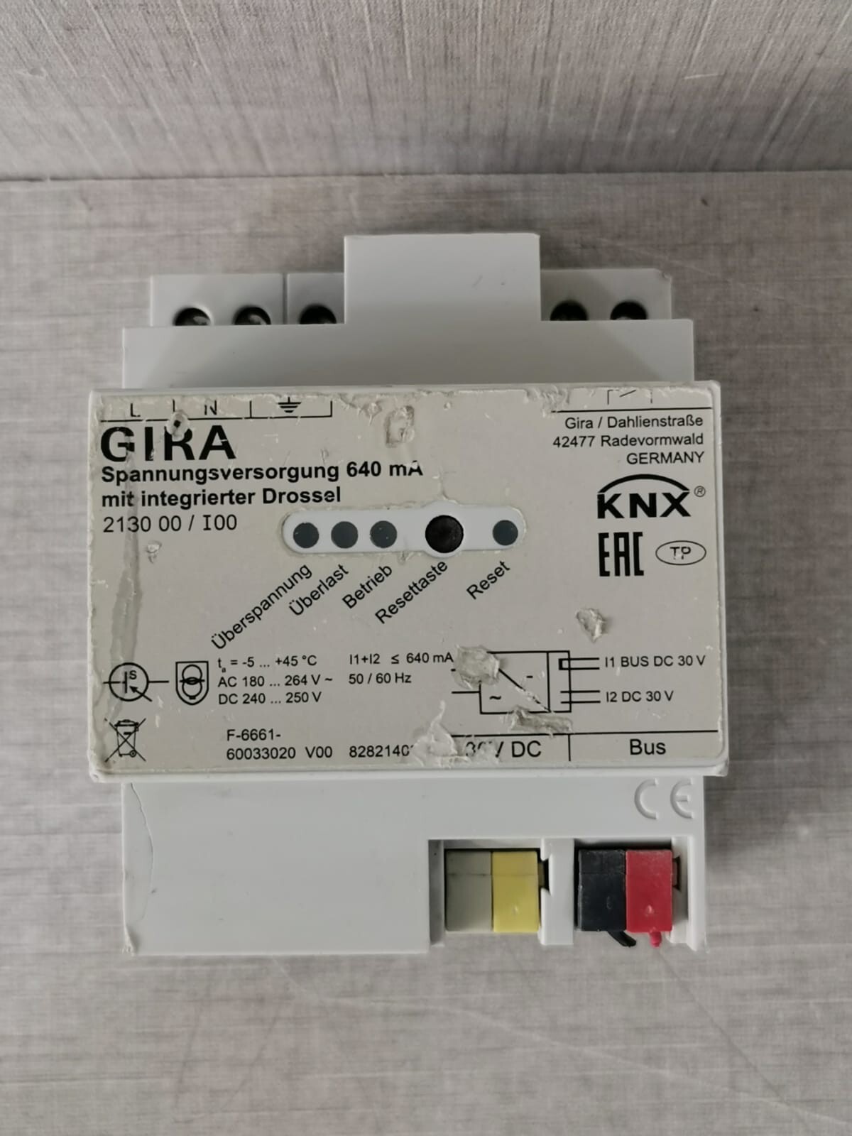 GIRA 2130 00/I00 GIRA 2130 00/I00 Power Supply 640mA 3