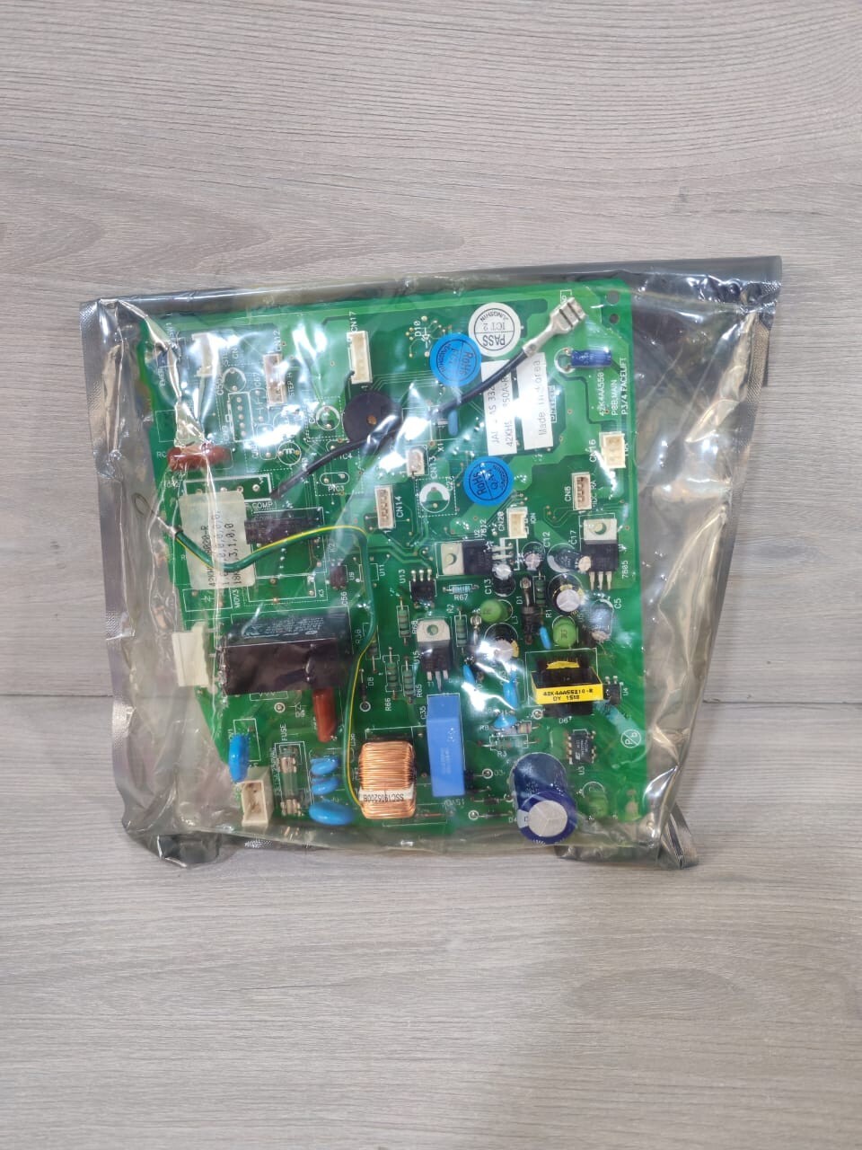 Carrier 42KH9H5850A-R Carrier 42KH9H5850A-R / 42K4AA5501A PCB BOARD 2