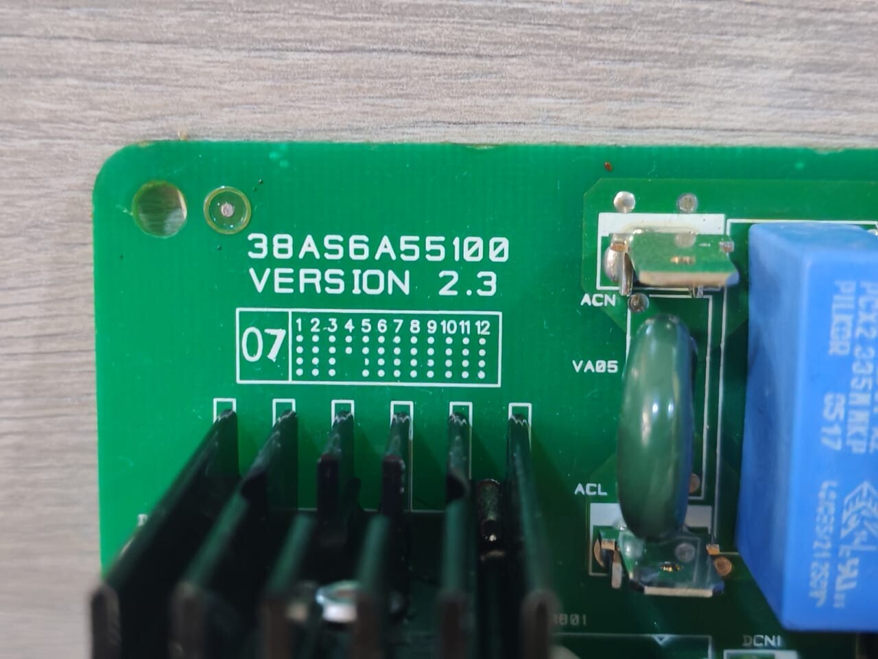 Carrier 2.3 CARRIER 38AS6A55100 Ver 2.3 CONTROL BOARD 4