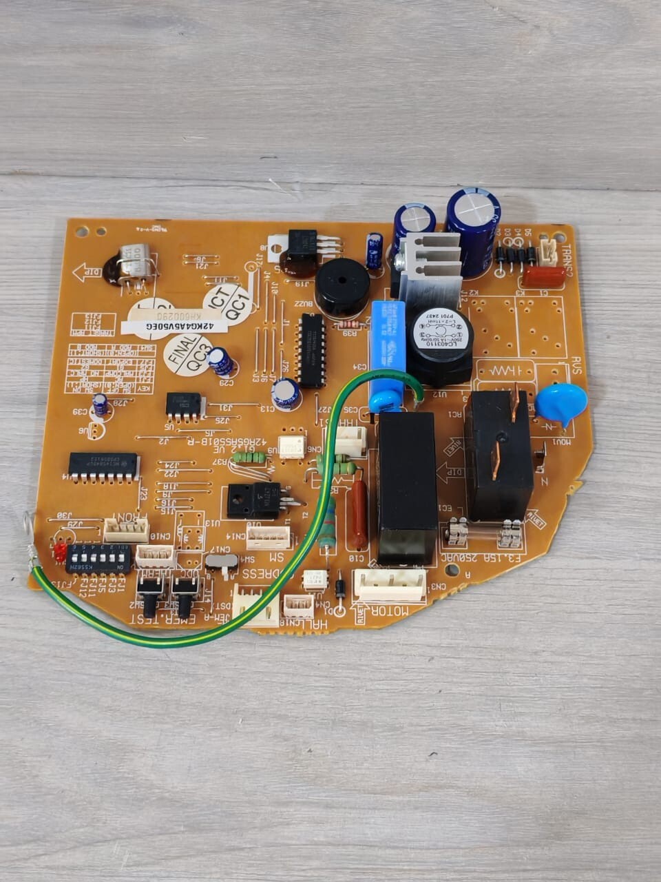 Carrier 42RG5A5501B-R CARRIER 42KG4A5V50EG / 42RG5A5501B-R G1.2.VE CONTROL BOARD 6