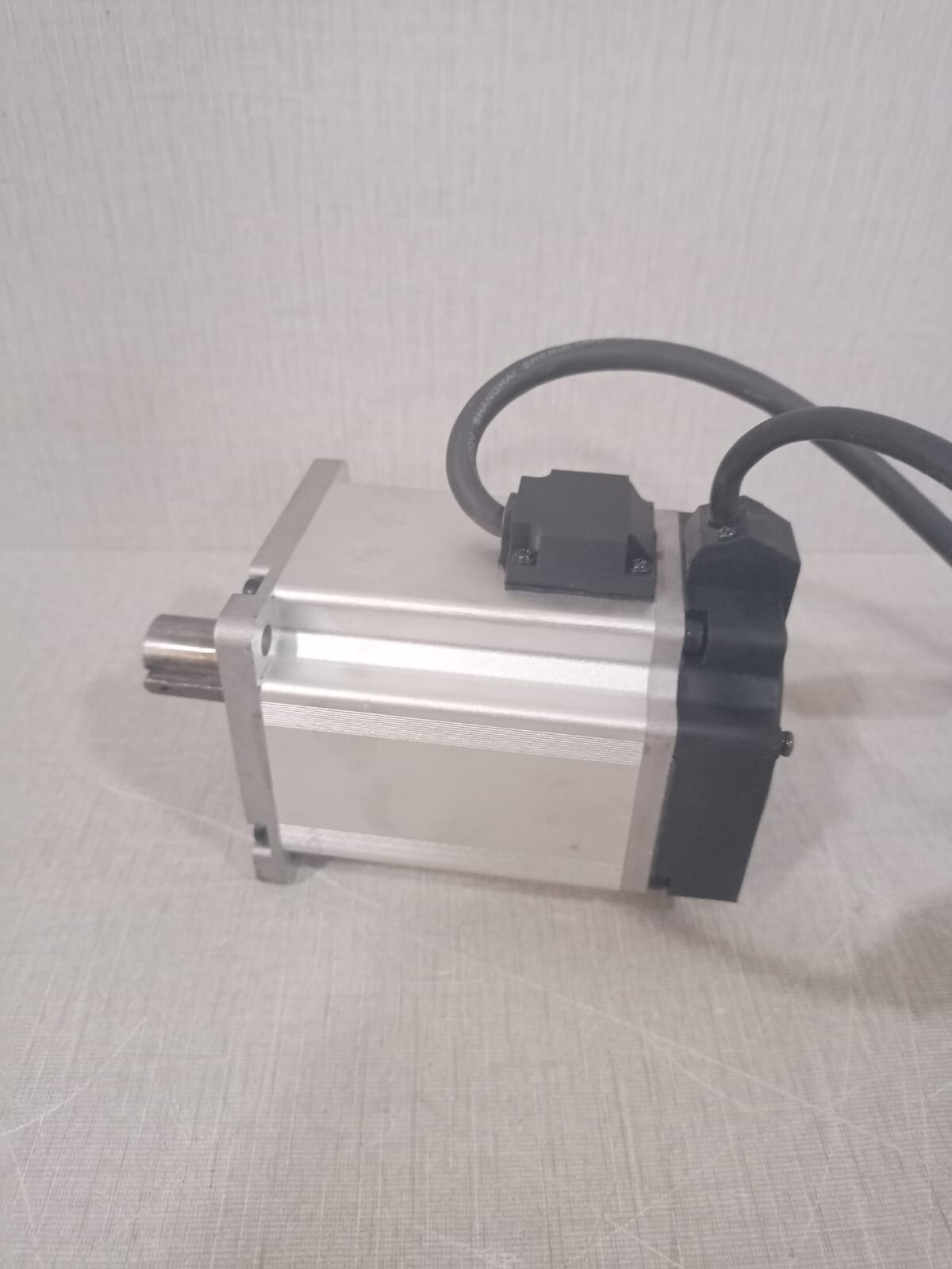 Xinje MS6S-80CS30B1-20P7 XINJE MS6S-80CS30B1-20P7 AC SERVO DRIVER 3