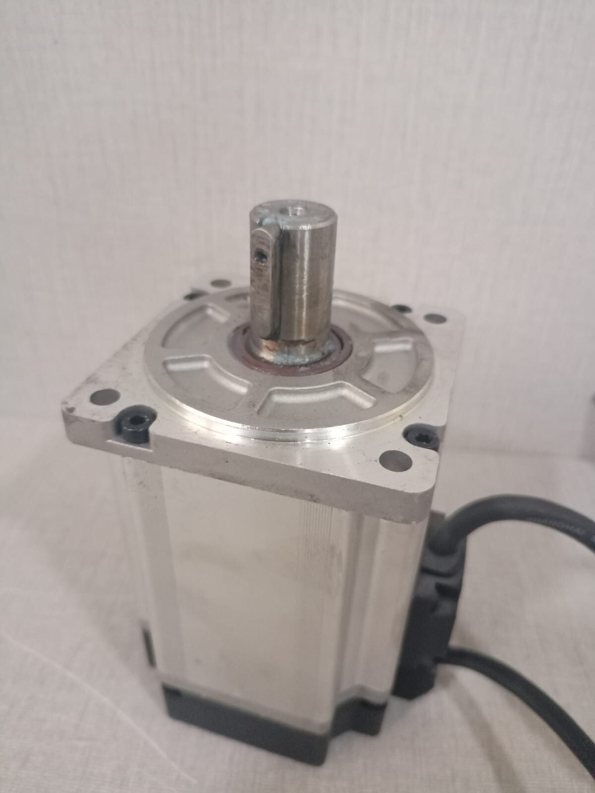 Xinje MS6S-80CS30B1-20P7 XINJE MS6S-80CS30B1-20P7 AC SERVO DRIVER 5