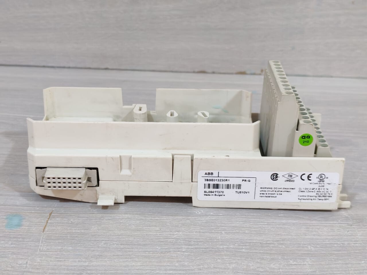 ABB TU810V1 ABB TU810V1 3BSE013230R1 PR:G BASE 5