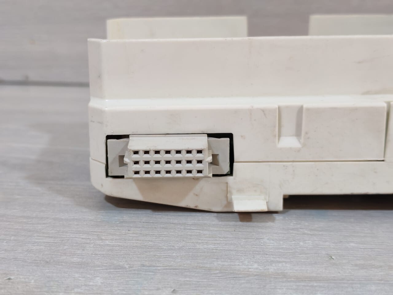 ABB TU810V1 ABB TU810V1 3BSE013230R1 PR:G BASE 8