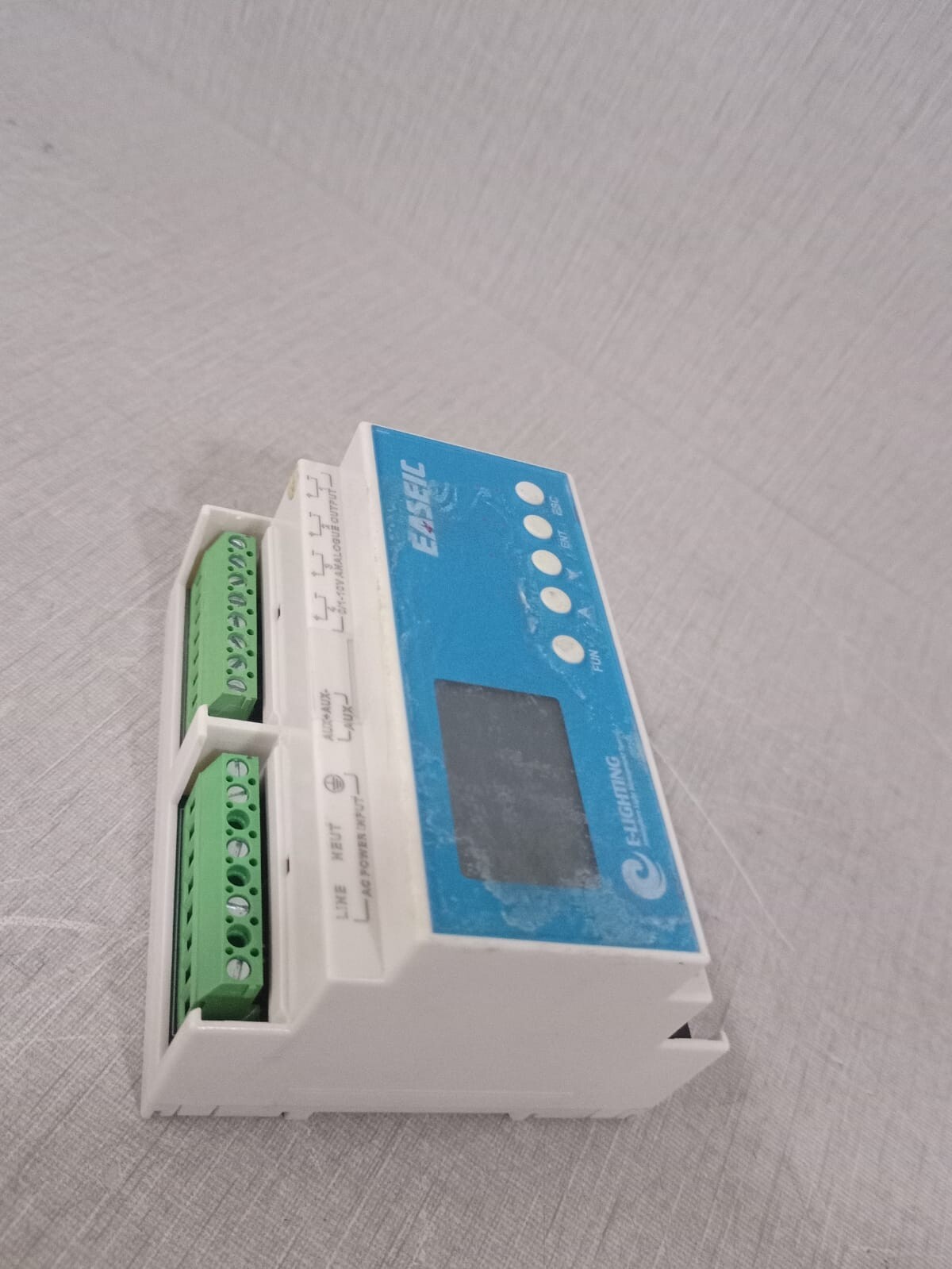 EASEIC E-LIGHTING 540800 EASEIC E-LIGHTING DBC800A 8 Channel Analogue Output Unit 540800 5