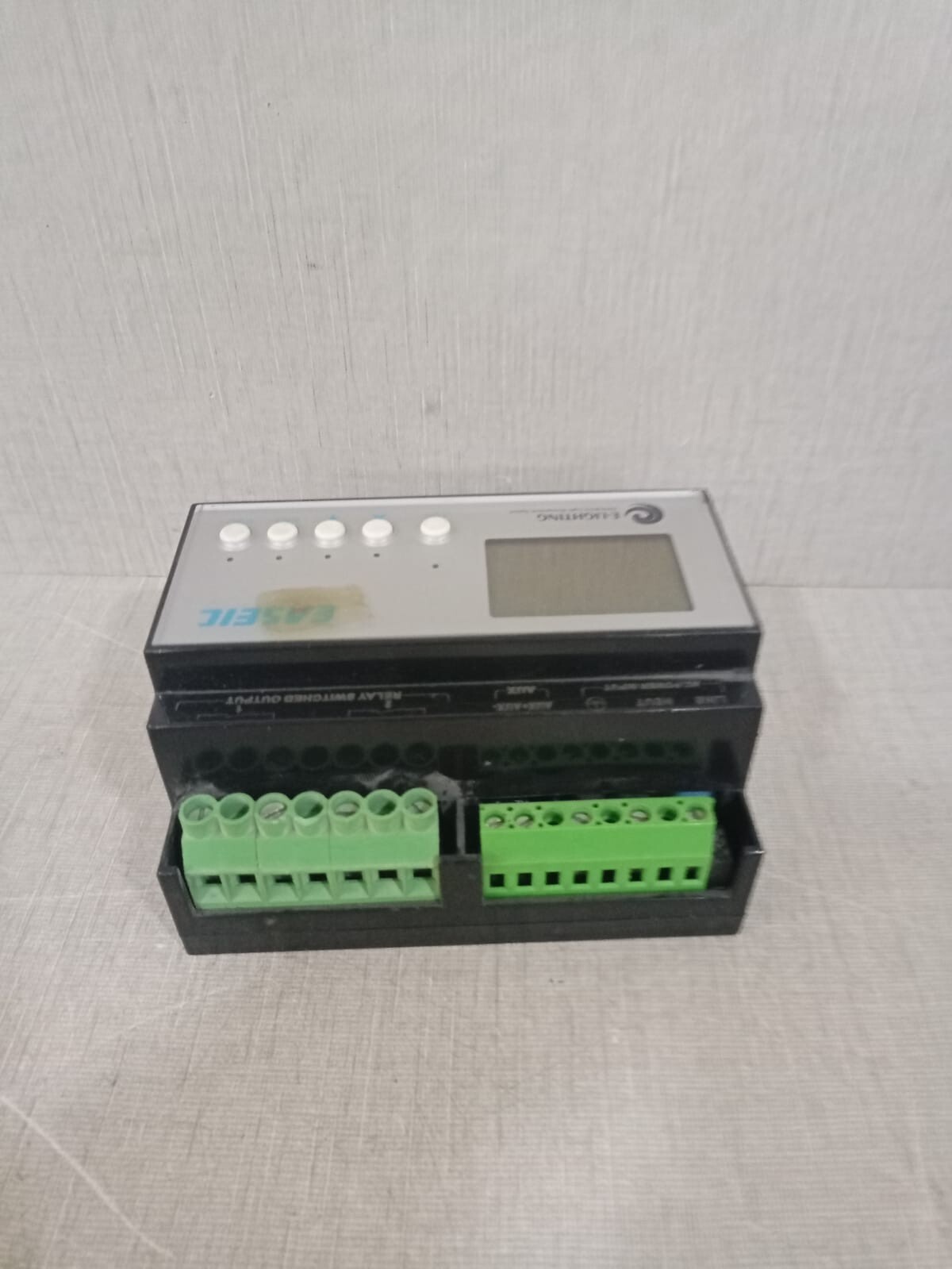 EASEIC E-LIGHTING 550820 (MASTER) EASEIC E-LIGHTING DRC820F 8 Channel Relay Switched Output Unit 550820 (MASTER) 4