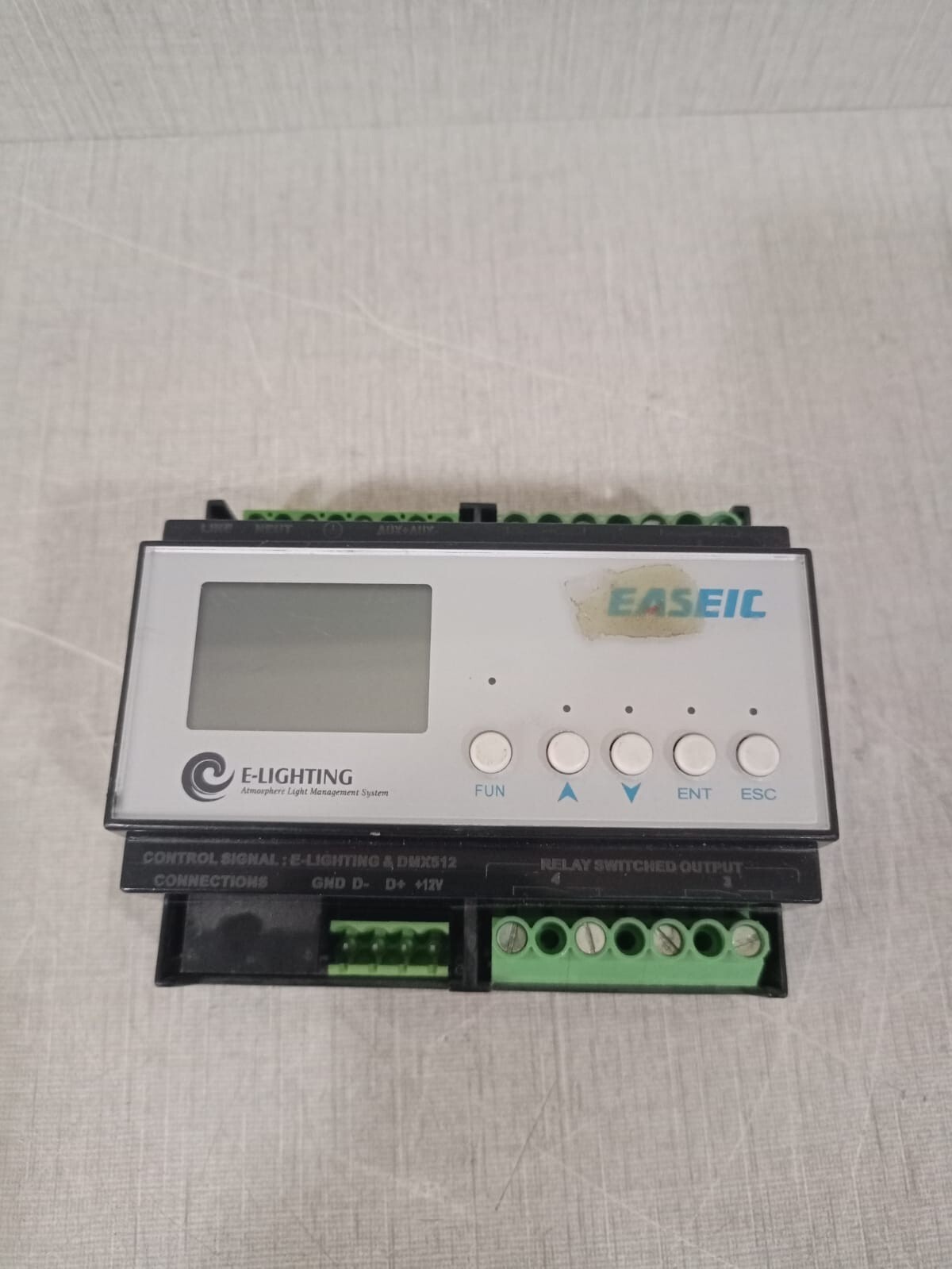 EASEIC E-LIGHTING DRC820F 8 Channel Relay Switched Output Unit 550820 (MASTER)