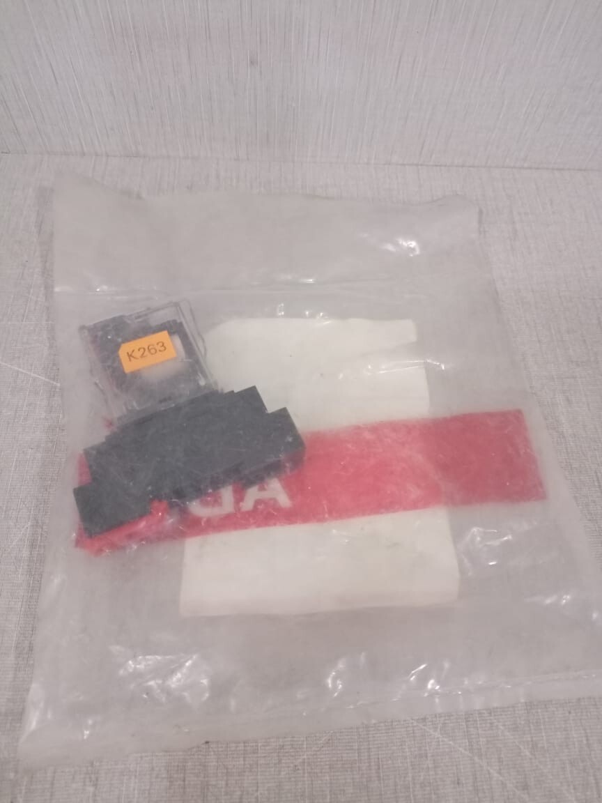 ABB 1VCF359699R0156 ABB RCME 12 Relay 1VCF359699R0156 3