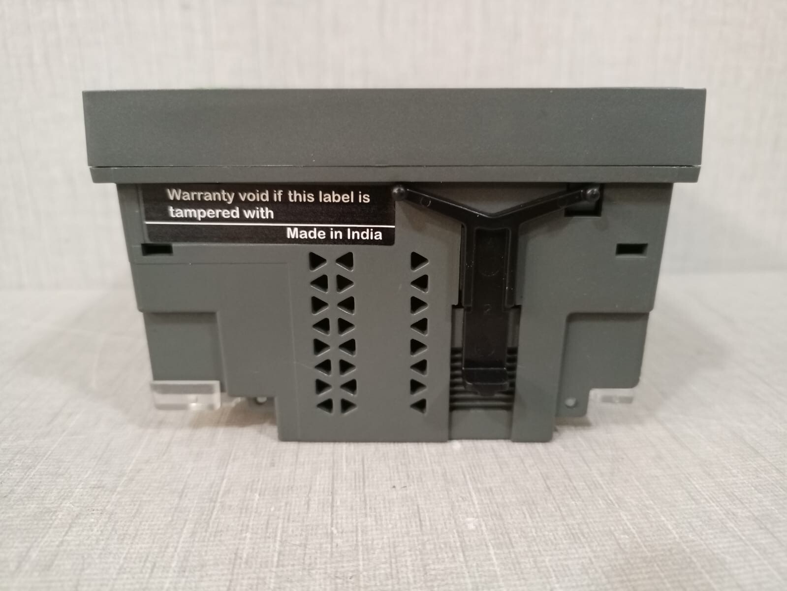 Schneider Electric METSEPM1120H Schneider Electric PM1120H Power Meter METSEPM1120H 6