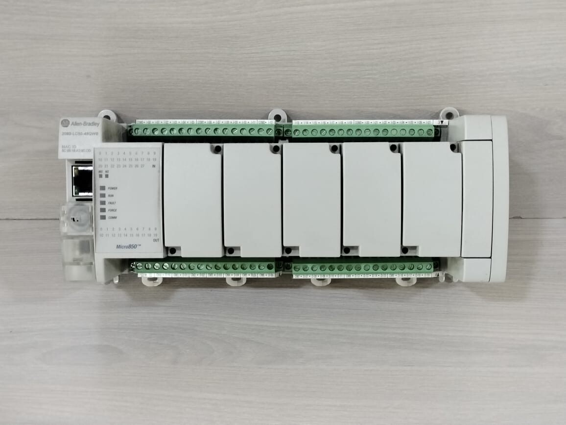 Allen-Bradley 2080-LC50-48QWB Allen Bradley Micro850 Controller 2080-LC50-48QWB SER B FW 12.011 3