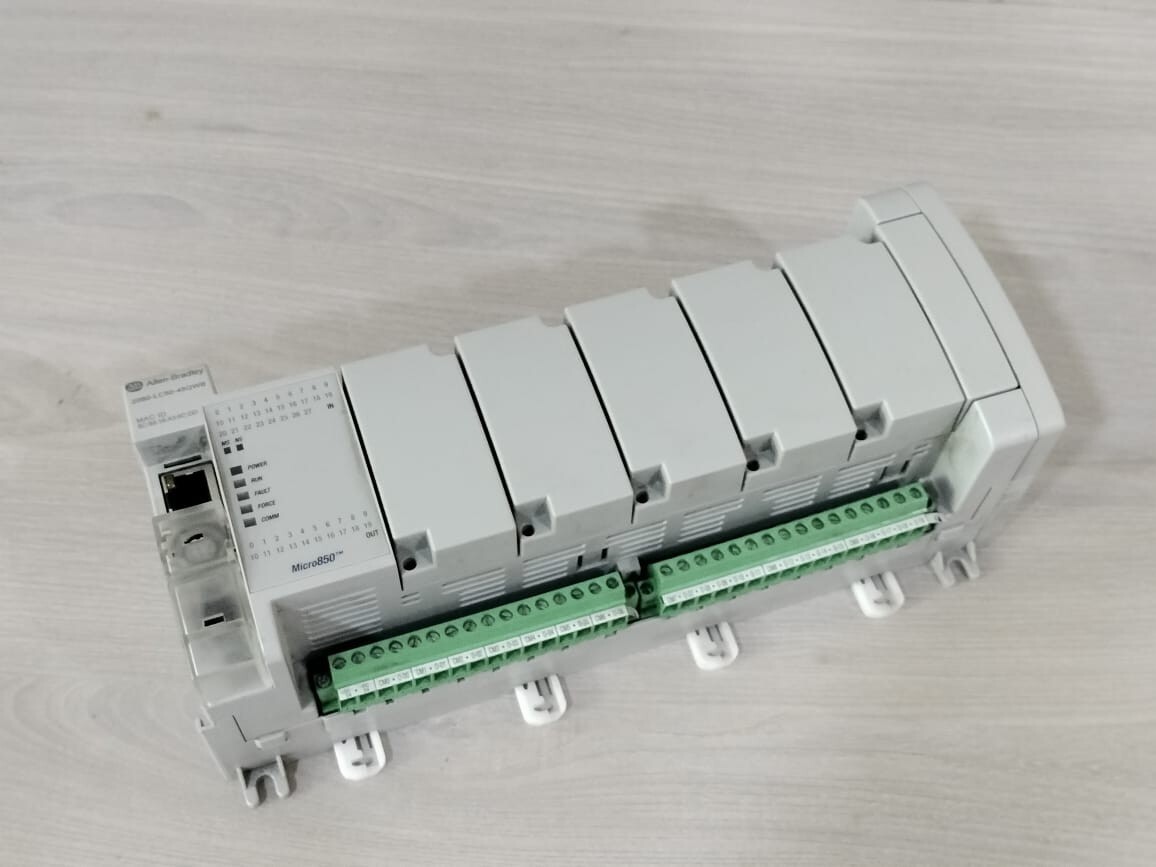 Allen-Bradley 2080-LC50-48QWB Allen Bradley Micro850 Controller 2080-LC50-48QWB SER B FW 12.011 5