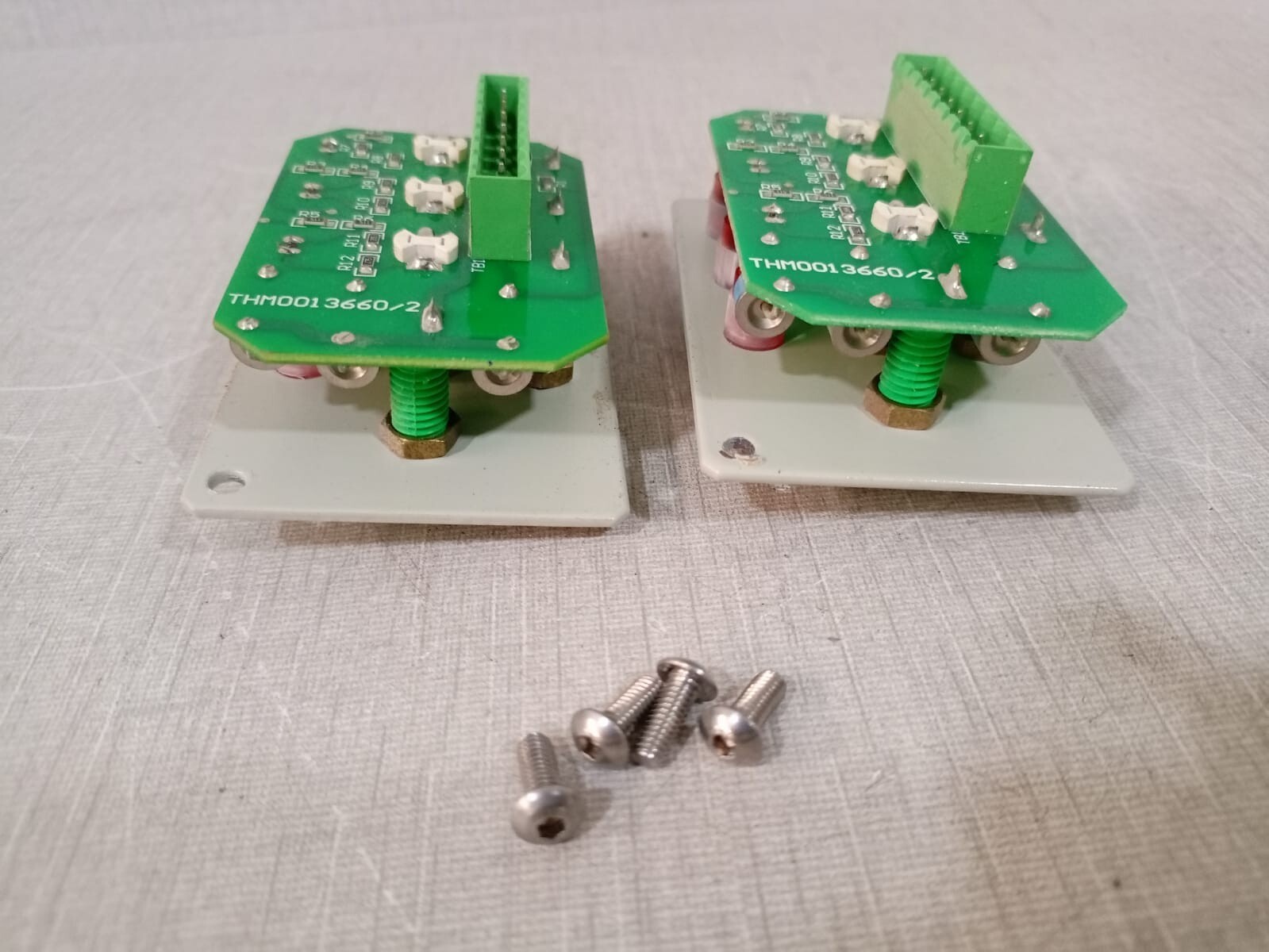 XITEK THM0013660/2 XITEK THM0013660/2 3