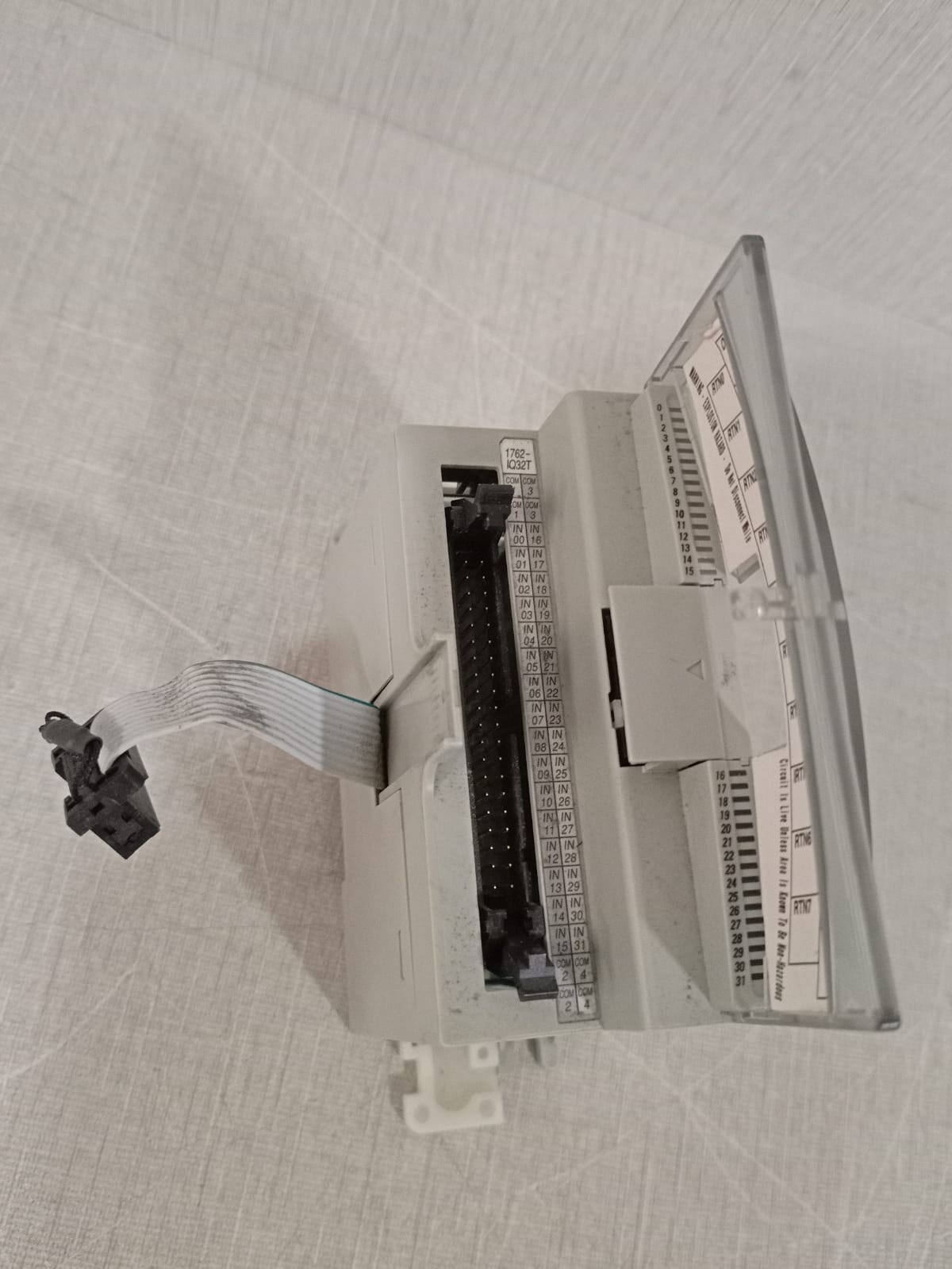 Allen Bradley 1762-IQ32T Allen Bradley 1762-IQ32T MicroLogix Source Input Module 4