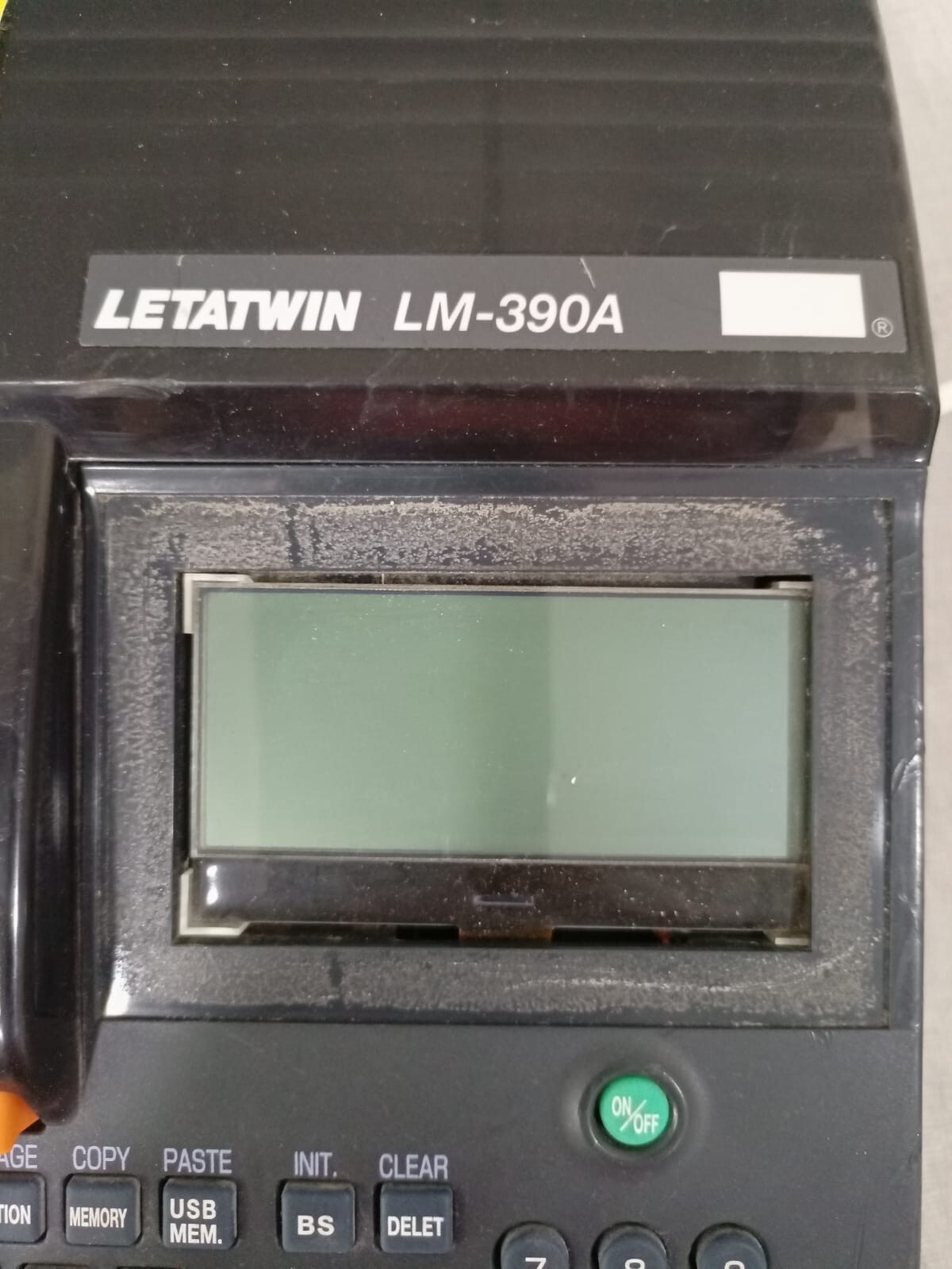 MAX LM-390A/PC CE MAX LETATWIN LM-390A Cable ID Printer LM-390A/PC CE - W/O COVER OF THE SCREEN 5