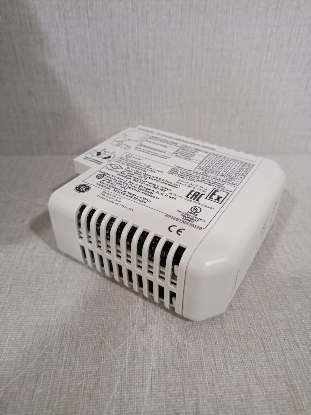 GE FANUC 8125-DI-DC GE Fanuc 8125-DI-DC VER.GE03 REV.C 32-Channel Switch Proximity Detector 8000 I/O 5