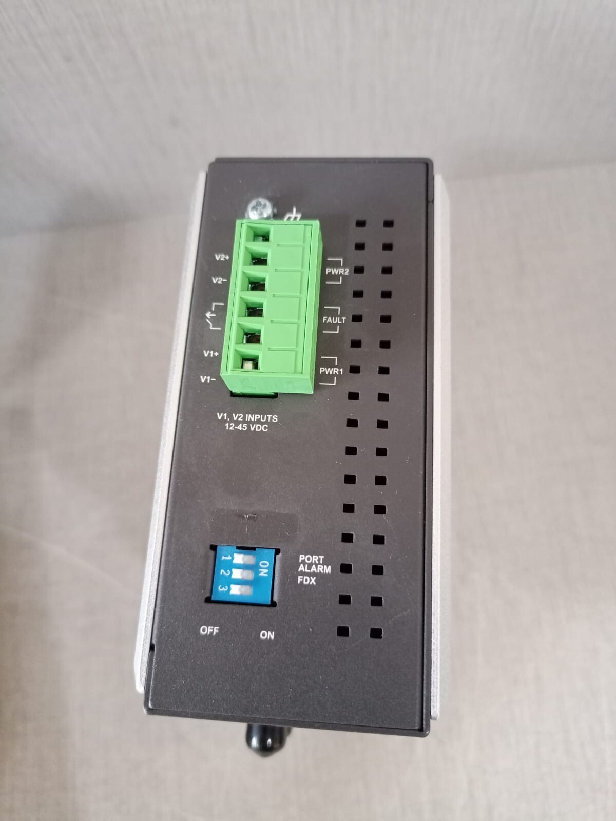 Moxa IMC-101-M-ST MOXA IMC-101-M-ST V2.3 INDUSTRIAL MEDIA CONVERTER - W/O ORIGINAL BOX 3