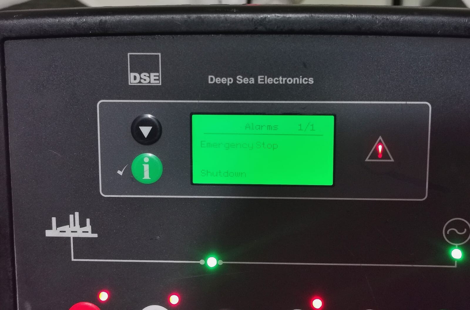 DSE DSE6110 DSE6110 Generator Auto Start Control Module 4