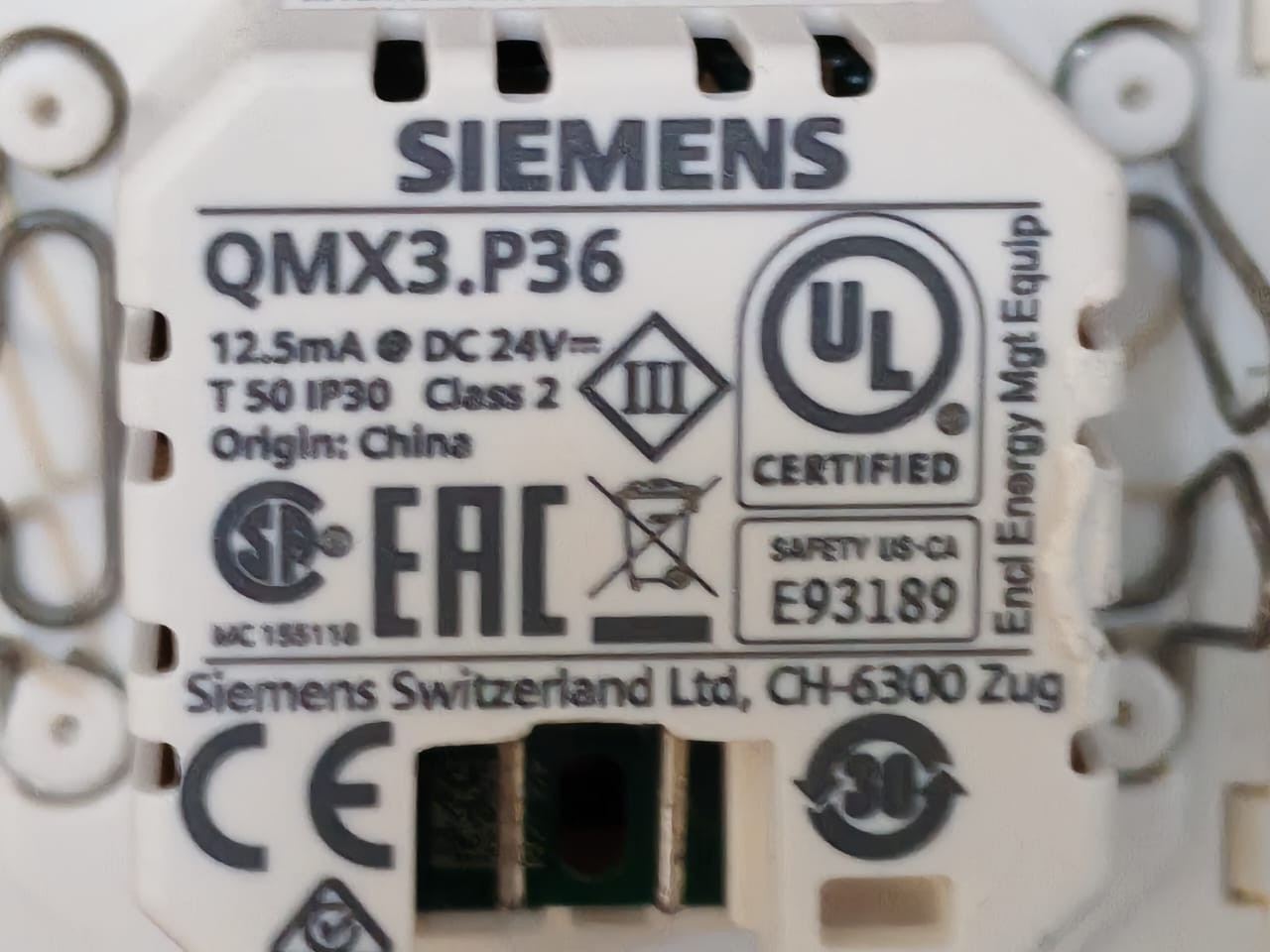 Siemens QMX3.P36 Siemens QMX3.P36 Room sensor and unit for KNX PL-Link 4