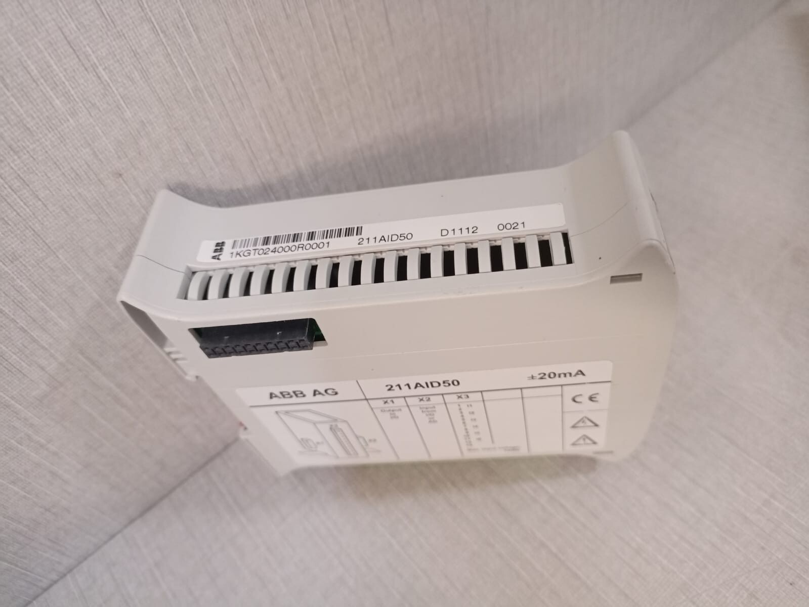 ABB INPUT-211 ABB 1KGT024000R0001 / 211AID50 D1112 0021 / ANALOG INPUT 211 AID50 3