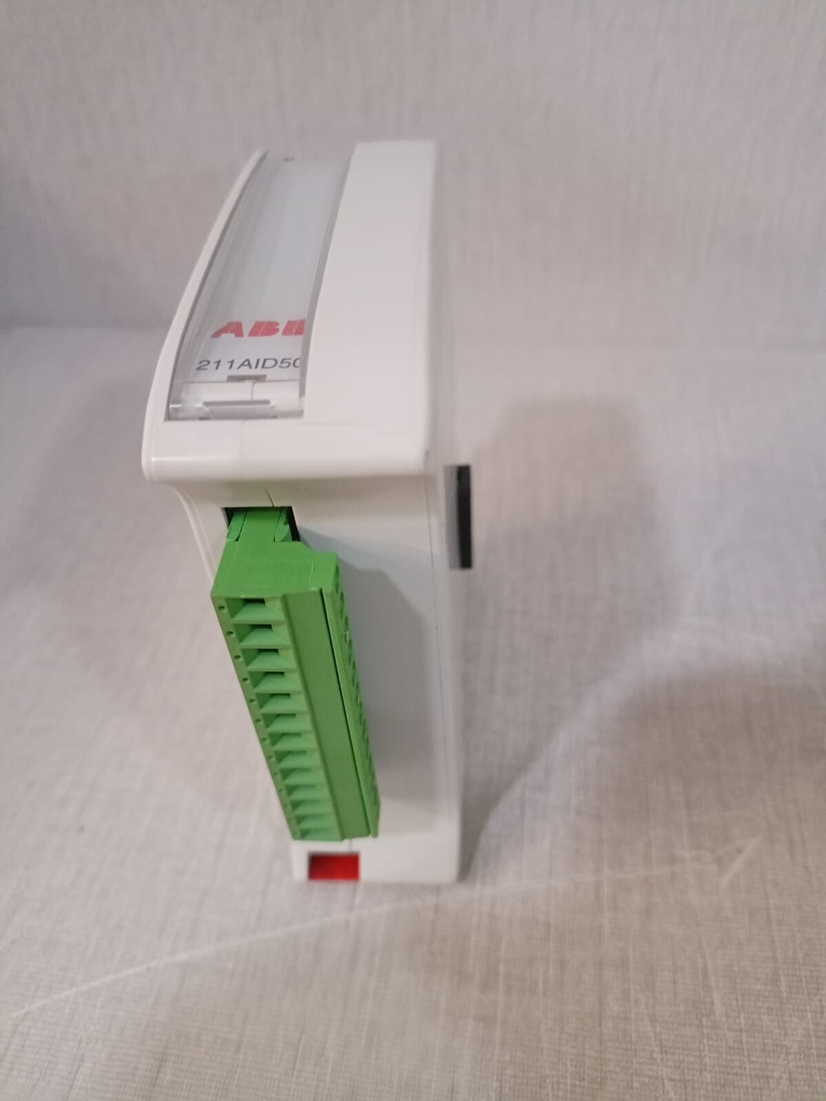 ABB INPUT-211 ABB 1KGT024000R0001 / 211AID50 D1112 0021 / ANALOG INPUT 211 AID50 4
