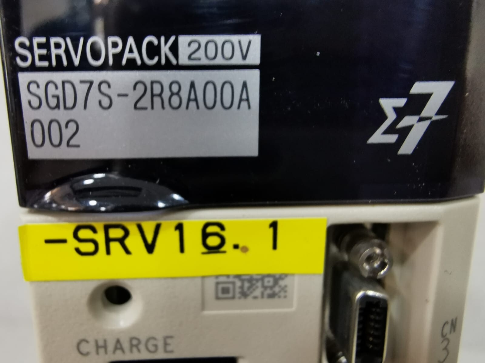 Yaskawa SGD7S-2R8A00A002 Yaskawa ServoPack Drive SGD7S-2R8A00A002 200V 50/60HZ 5