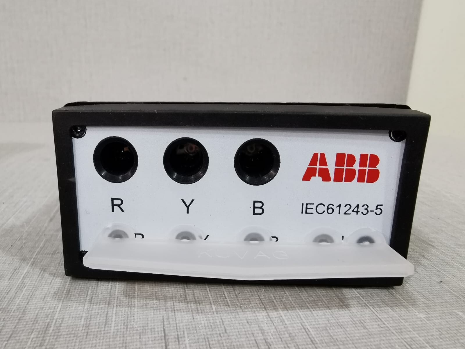 ABB IEC61243-5 / Kuvag CPI VI-3P/1052kV
