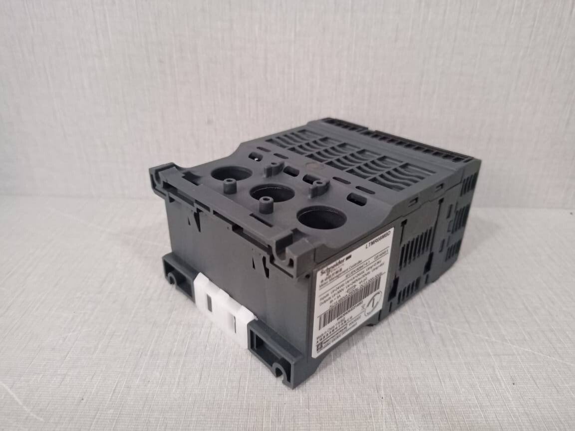 Schneider Electric LTMR08MBD Schneider Electric LTMR08MBD Motor Management Controller 6