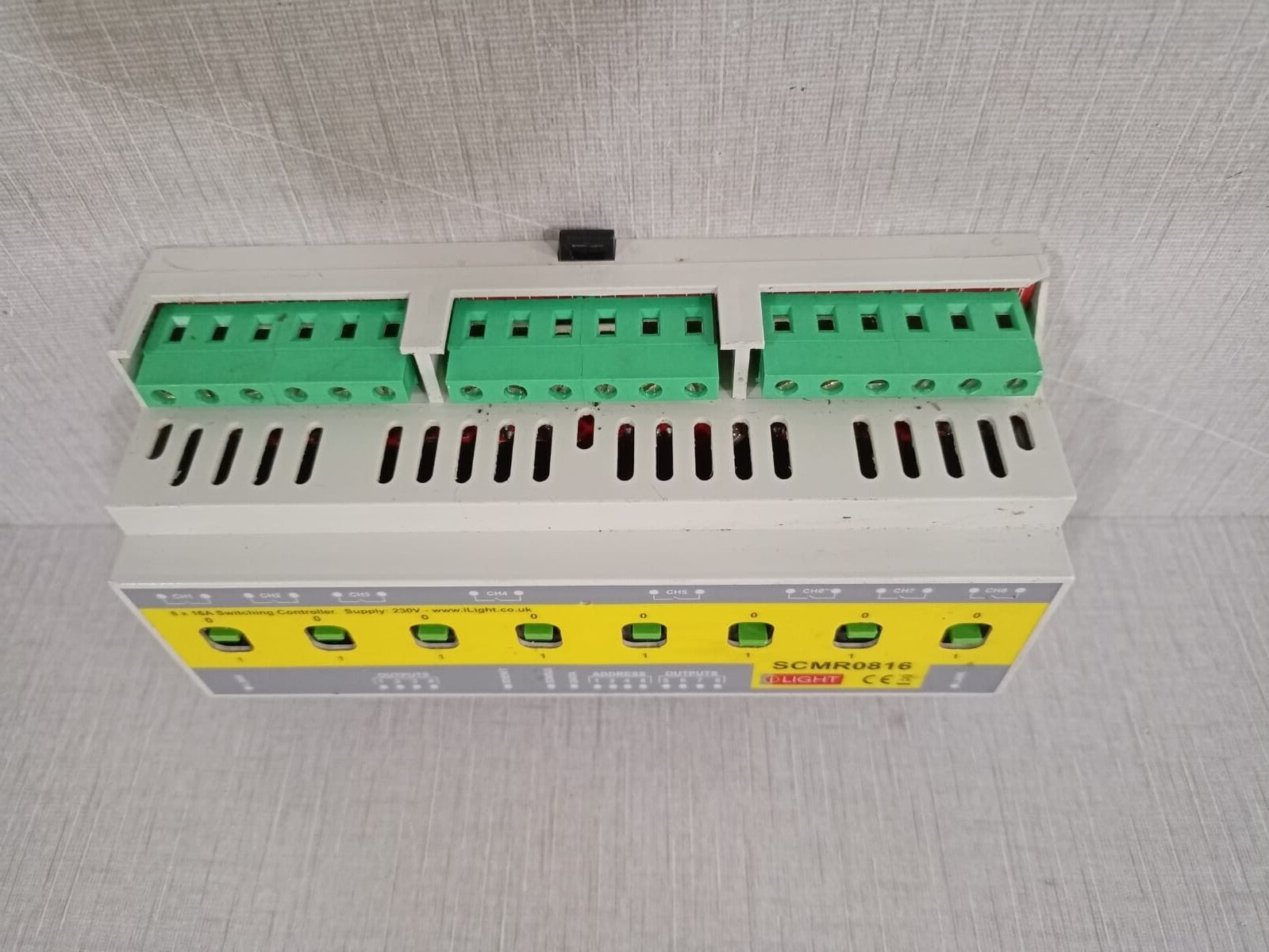 Ilight SCMR0816 ILight SCMR0816 8 x 16 Amp Switching Controller 5