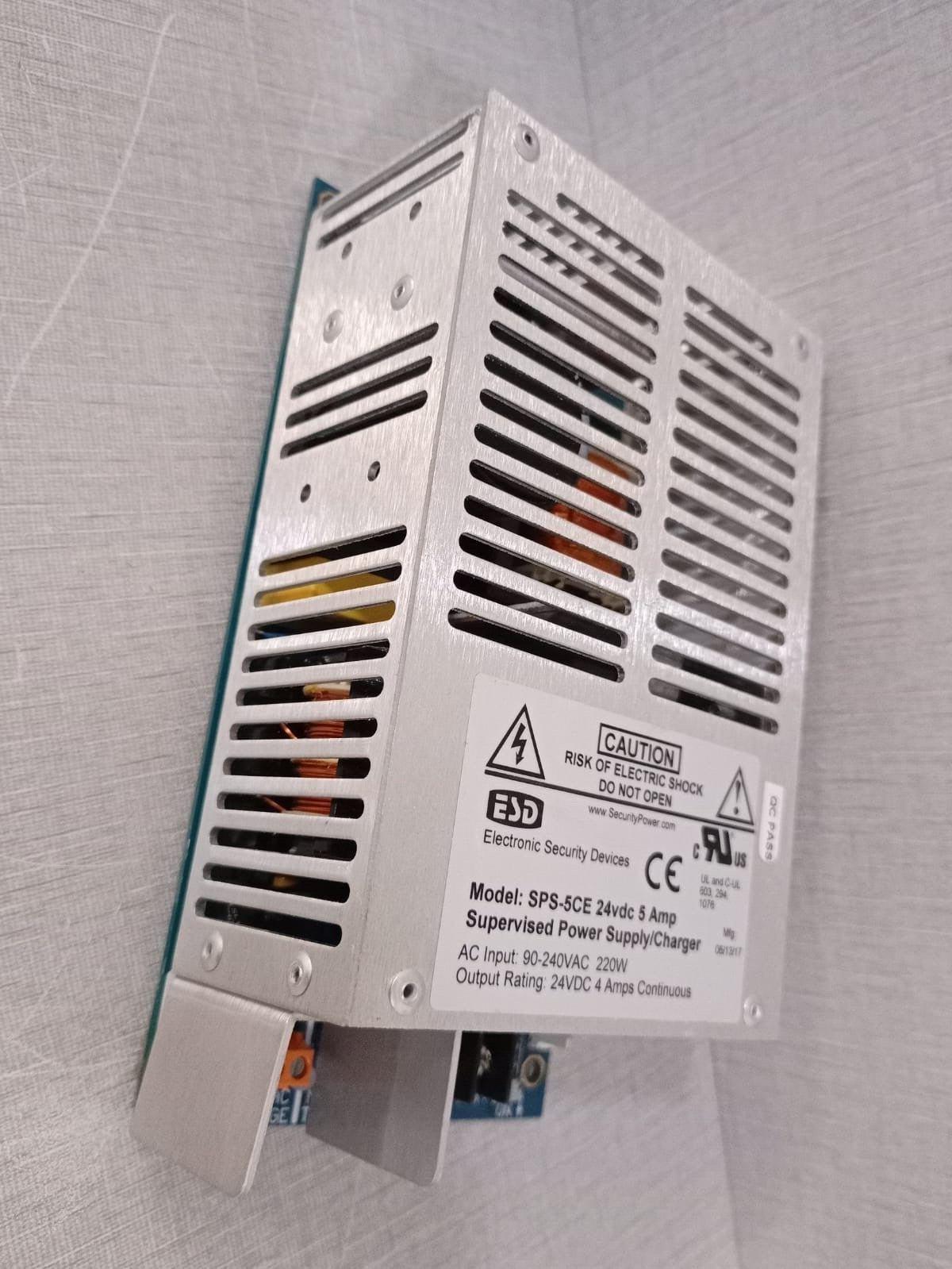 C&E SPS-5CE Electronic Security Devices SPS-5CE 5A Supervised Power Supply/Charger 3