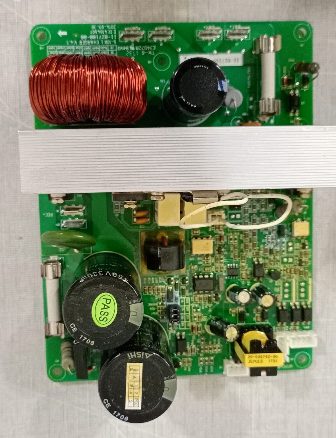 Unbranded TW-6 E340729 TW-6 E340729 / 12-027100-01-1739 Printed Circuit Board 3