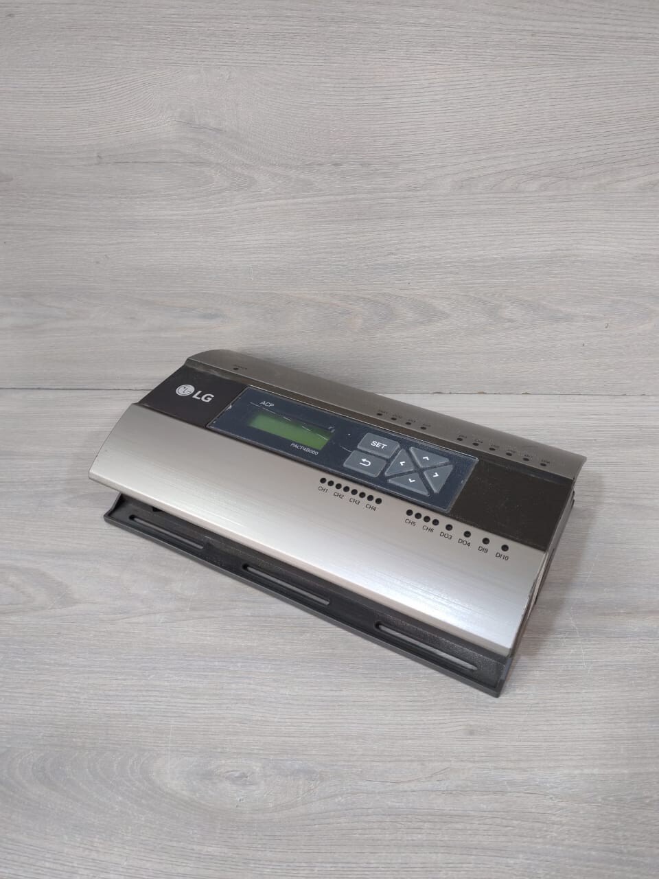 LG PACP4B000 LG ACP IV PACP4B000 HVAC Controller / Advanced Control Platform IV 3