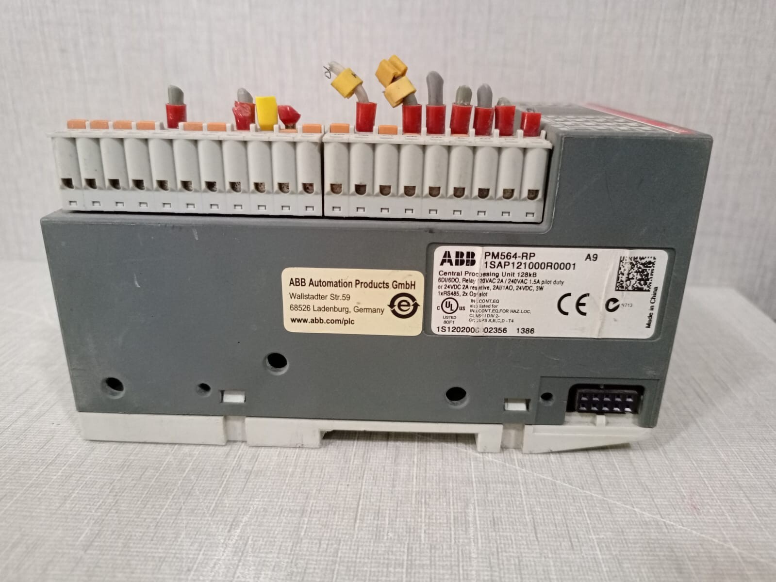 ABB 1SAP121000R0001 ABB PM564-RP A9 CENTRAL PROCESSING UNIT 128kB ETHERNET 1SAP121000R0001 6