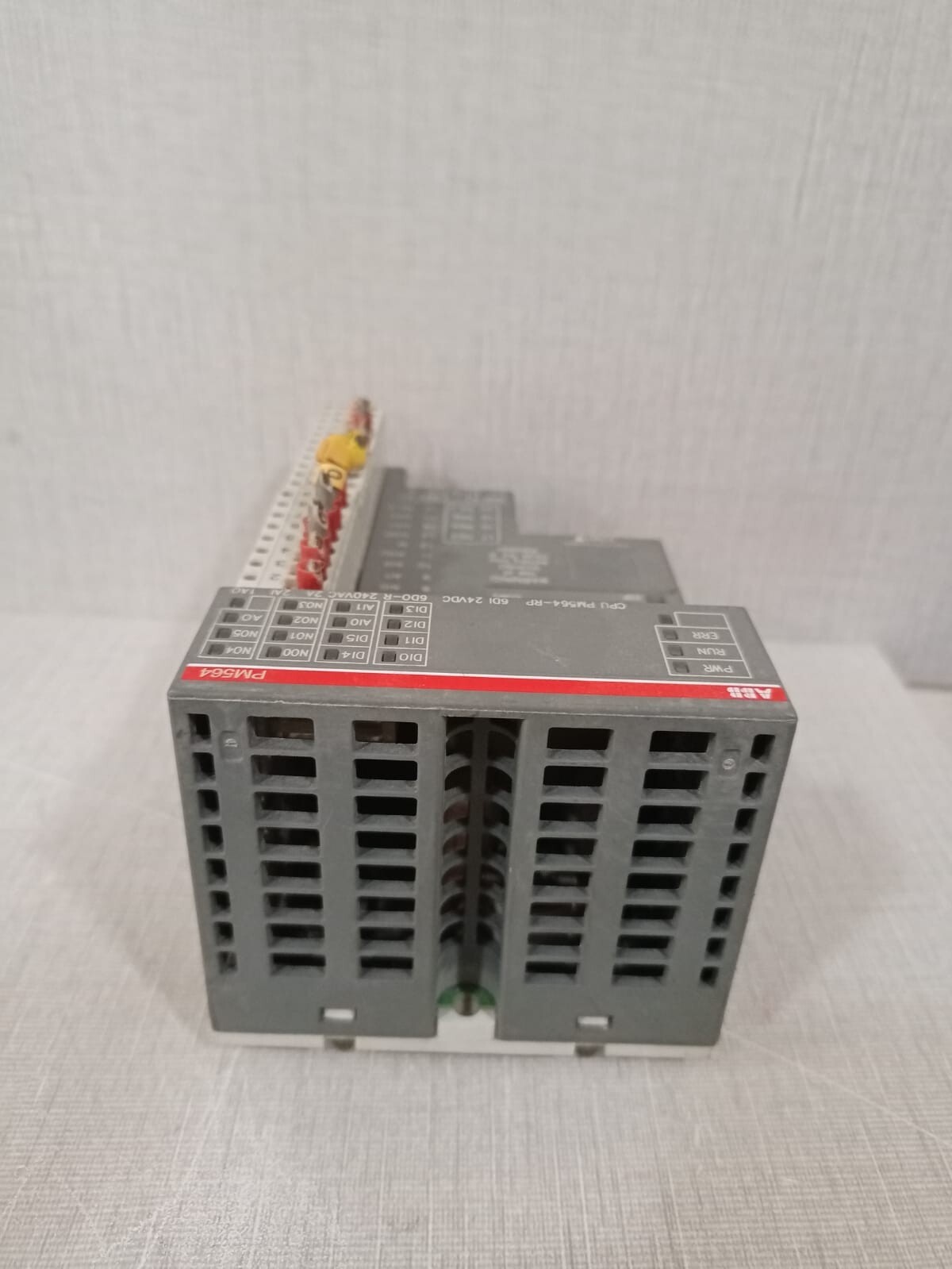 ABB 1SAP121000R0001 ABB PM564-RP A9 CENTRAL PROCESSING UNIT 128kB ETHERNET 1SAP121000R0001 7