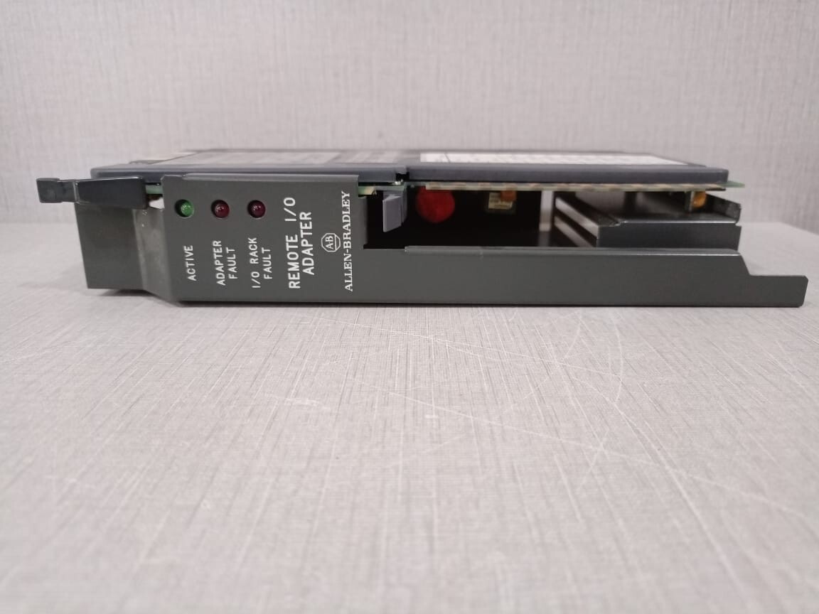 Allen-Bradley 1771-ASB B Allen Bradley 1771-ASB B Remote I/O Adapter Module / Firmware Rev E / Ser B 3