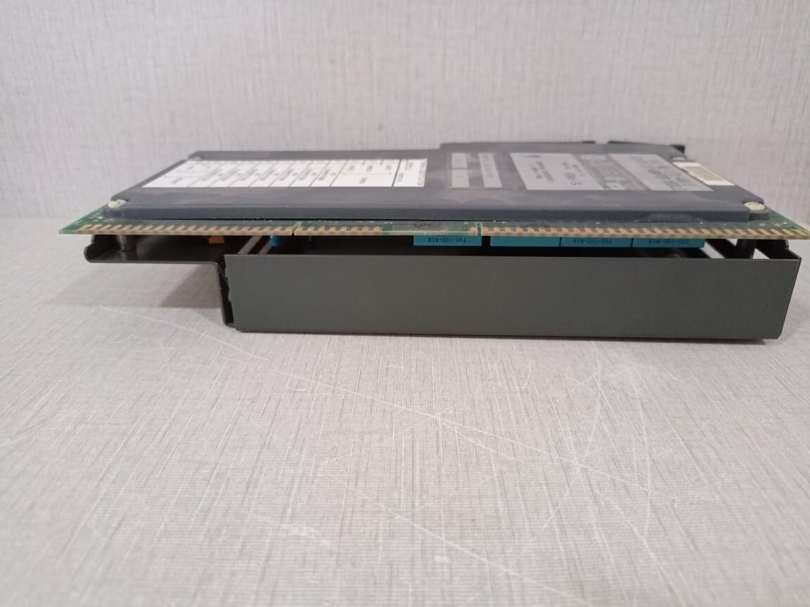 Allen-Bradley 1771-ASB B Allen Bradley 1771-ASB B Remote I/O Adapter Module / Firmware Rev E / Ser B 4
