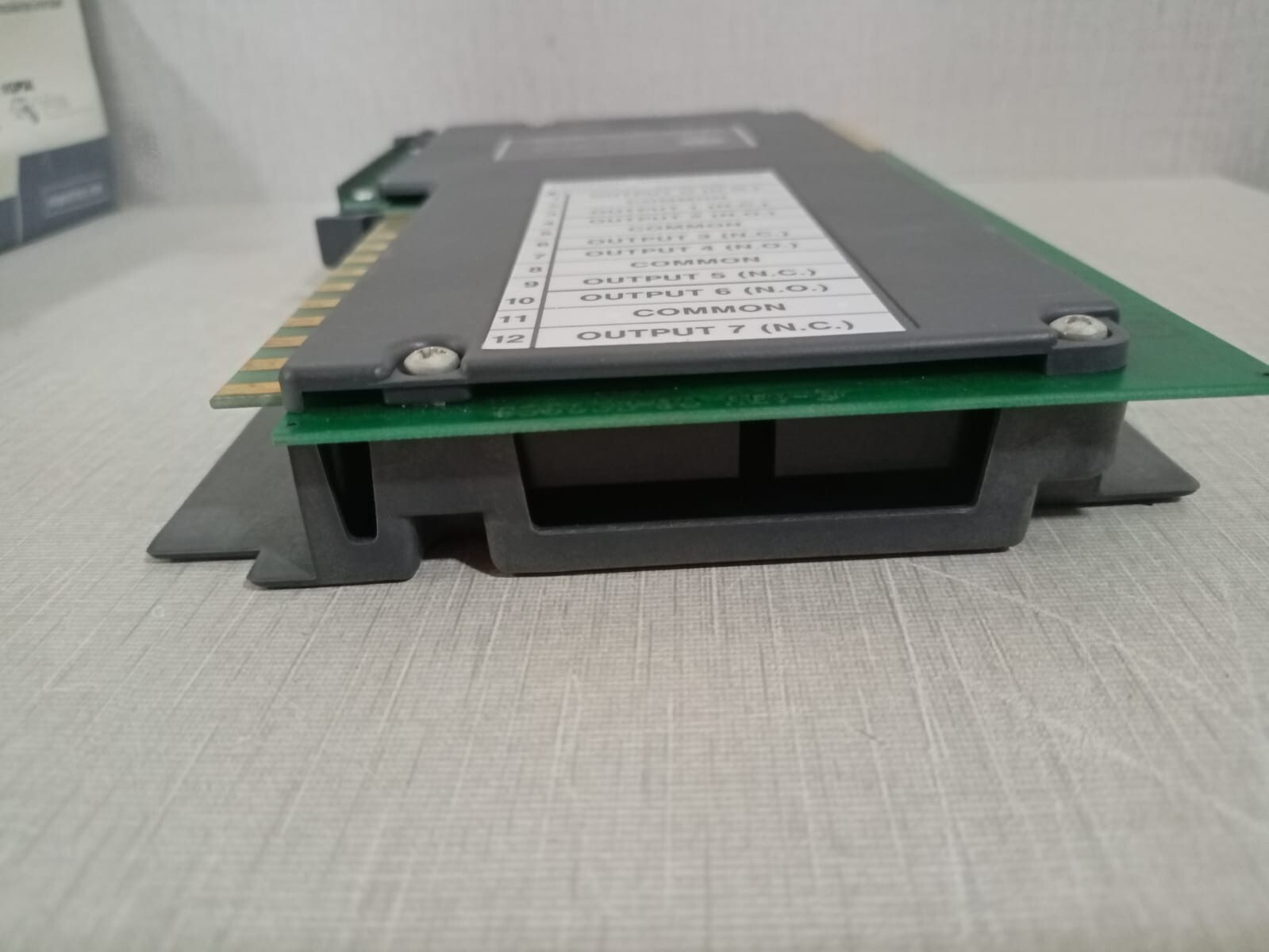 Allen-Bradley 1771-OYC Allen Bradley 1771-OYC Contact Output Module Ser B 5