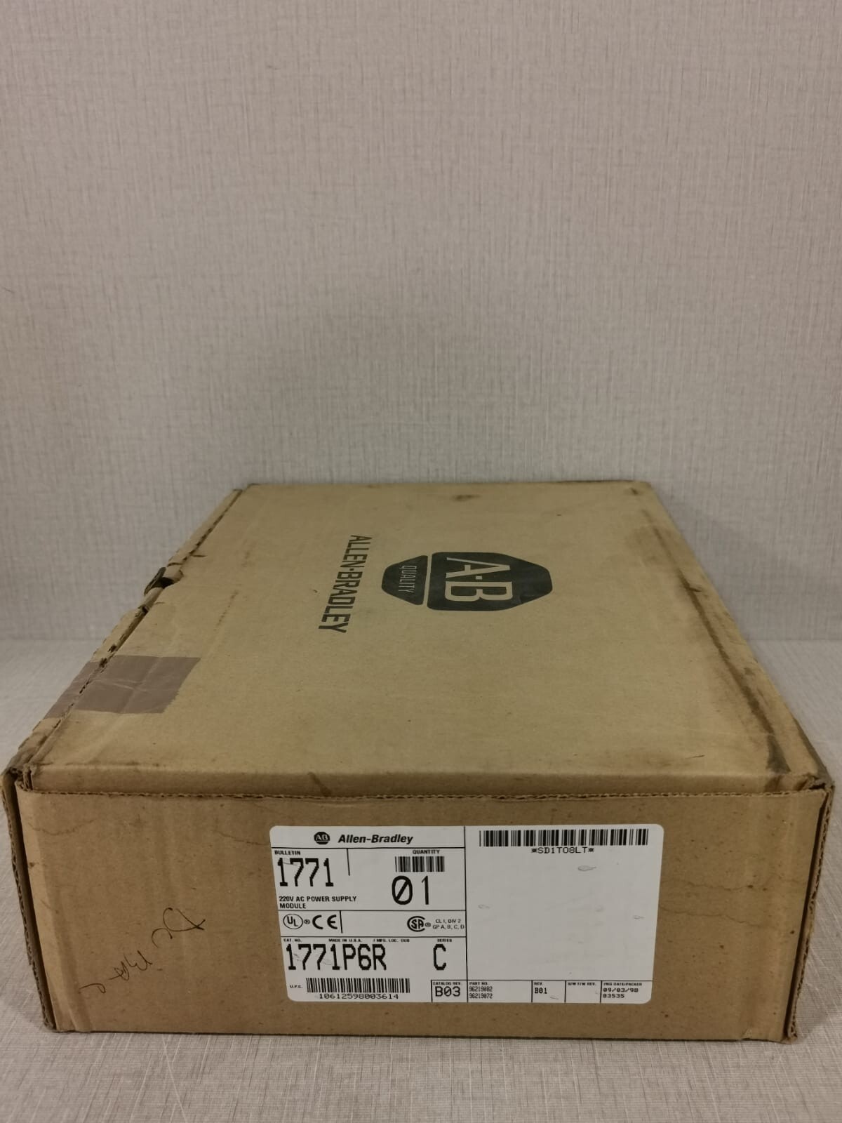 Allen-Bradley 1771-P6R Allen Bradley 1771-P6R C Rev. B03 220V AC Power Supply Module 7