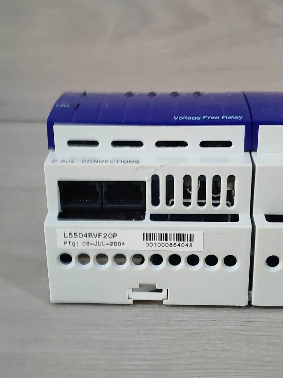 Clipsal L5504RVF20P CLIPSAL C-BUS2 L5504RVF20P 4CHANNEL VOLTAGE FREE RELAY MFG-2004 10
